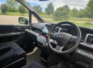 HONDA STEPWAGN SPADA 2.0L Automatic 7/8 Seater MPV