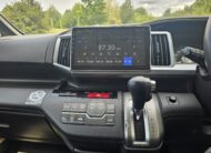 HONDA STEPWAGN SPADA 2.0L Automatic 7/8 Seater MPV