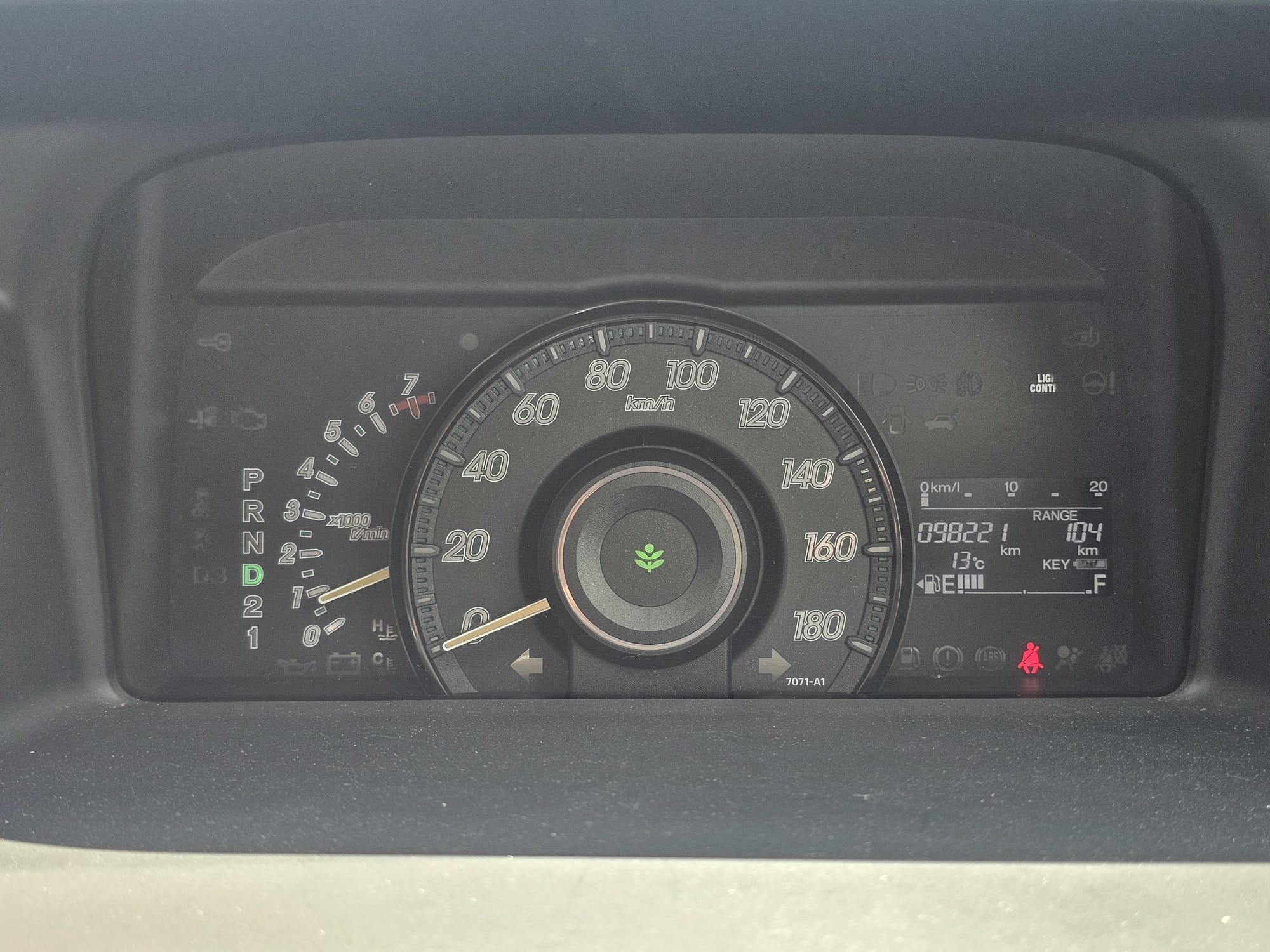HONDA STEPWAGN SPADA 2.0L Automatic 7/8 Seater MPV