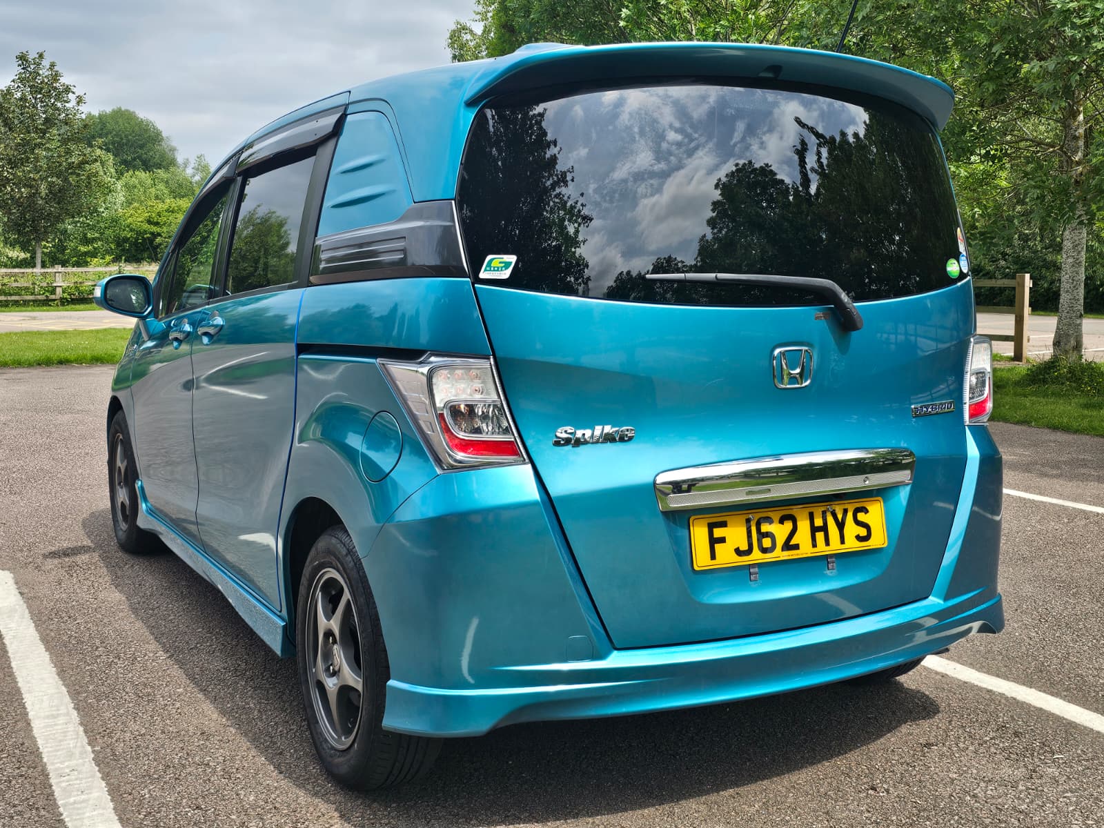 HONDA SPIKE 1.5h Hybrid IMA Automatic 5 Seater Ramp MPV