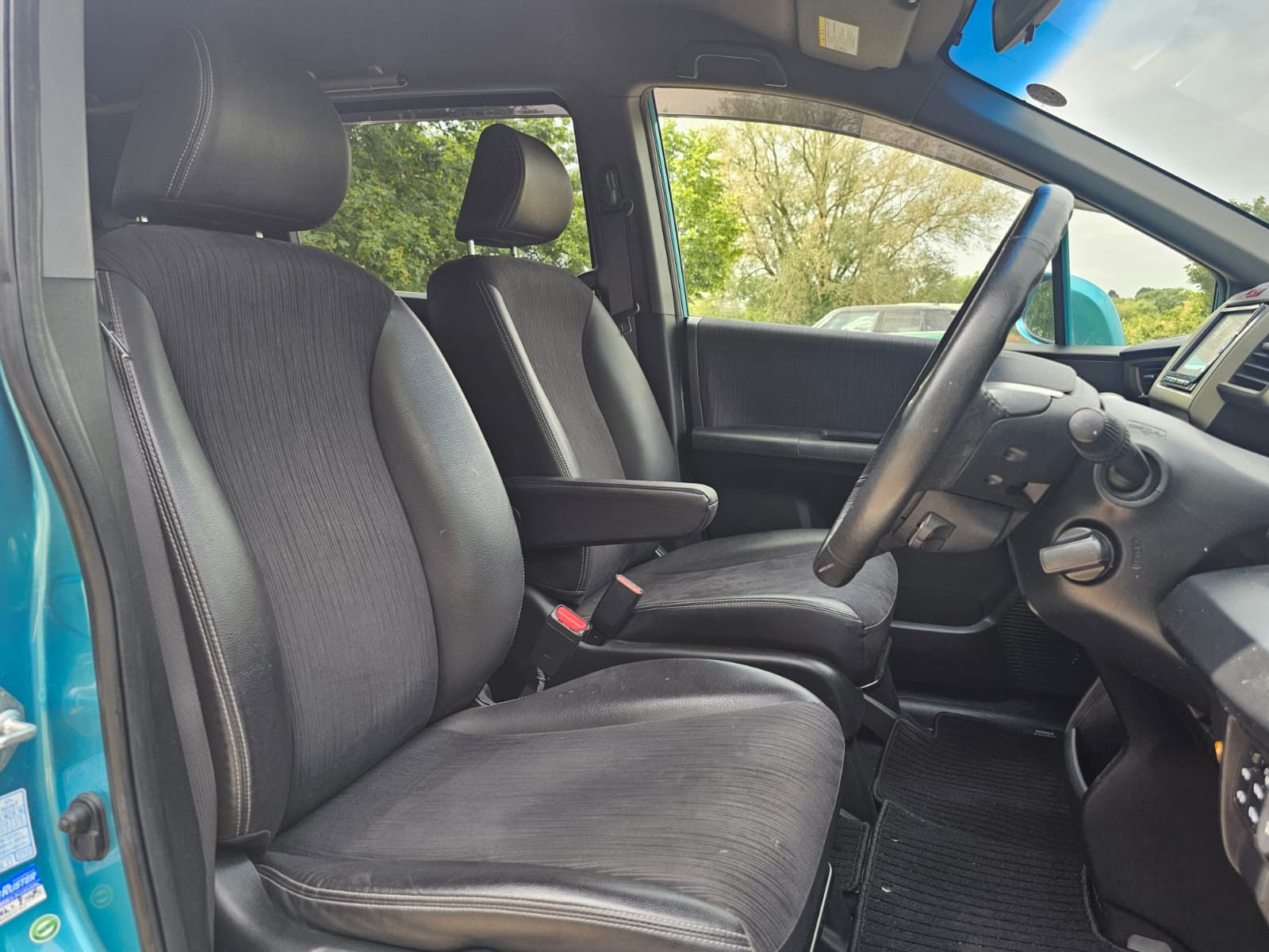 HONDA SPIKE 1.5h Hybrid IMA Automatic 5 Seater Ramp MPV