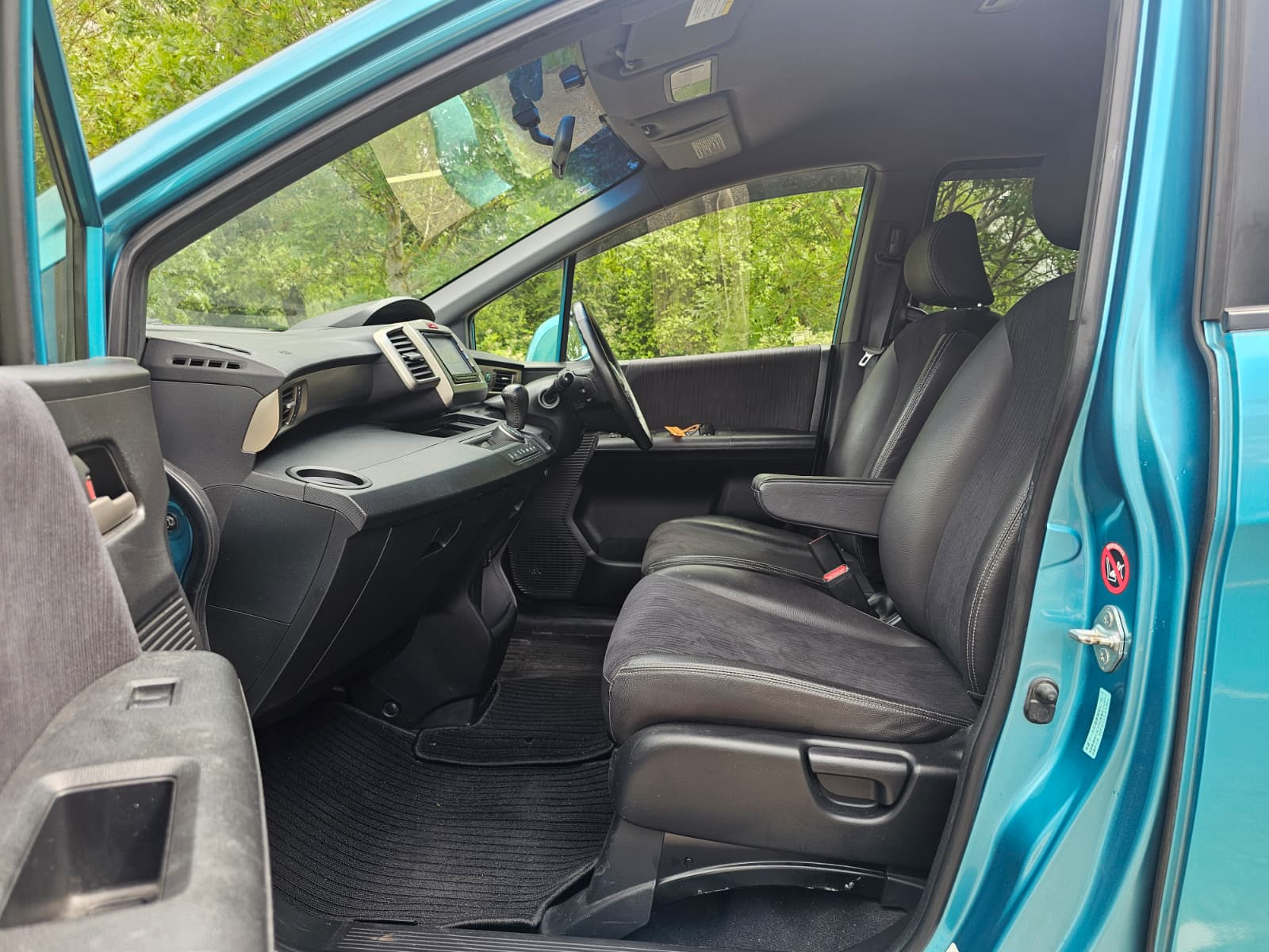 HONDA SPIKE 1.5h Hybrid IMA Automatic 5 Seater Ramp MPV
