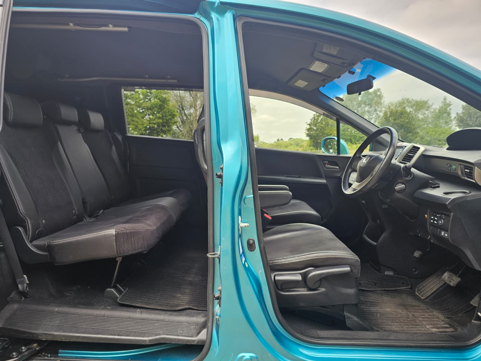 HONDA SPIKE 1.5h Hybrid IMA Automatic 5 Seater Ramp MPV