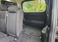 TOYOTA NOAH VOXY 1.8h Hybrid G Automatic CVT 8 Seater MPV