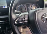TOYOTA NOAH VOXY 1.8h Hybrid G Automatic CVT 8 Seater MPV