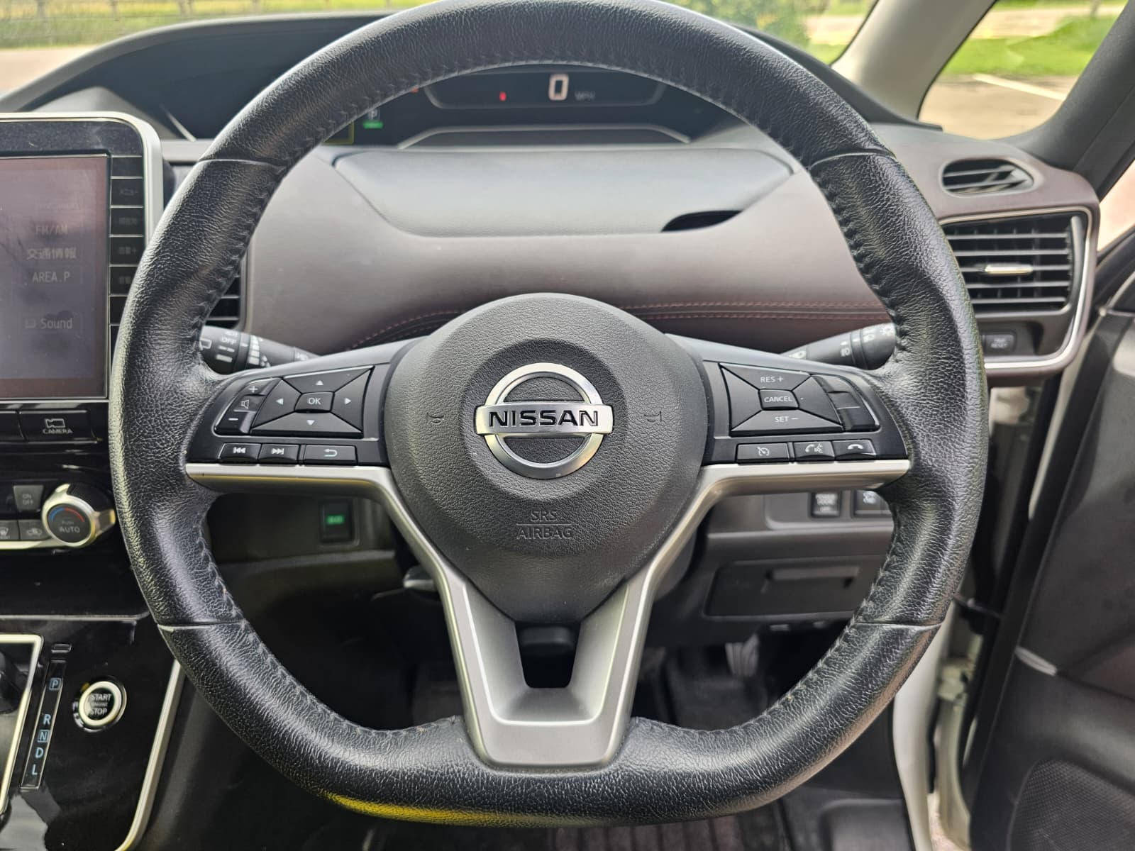 NISSAN SERENA 2.0h S-Hybrid Automatic 8 Seater Dual Powerslide Doors MPV