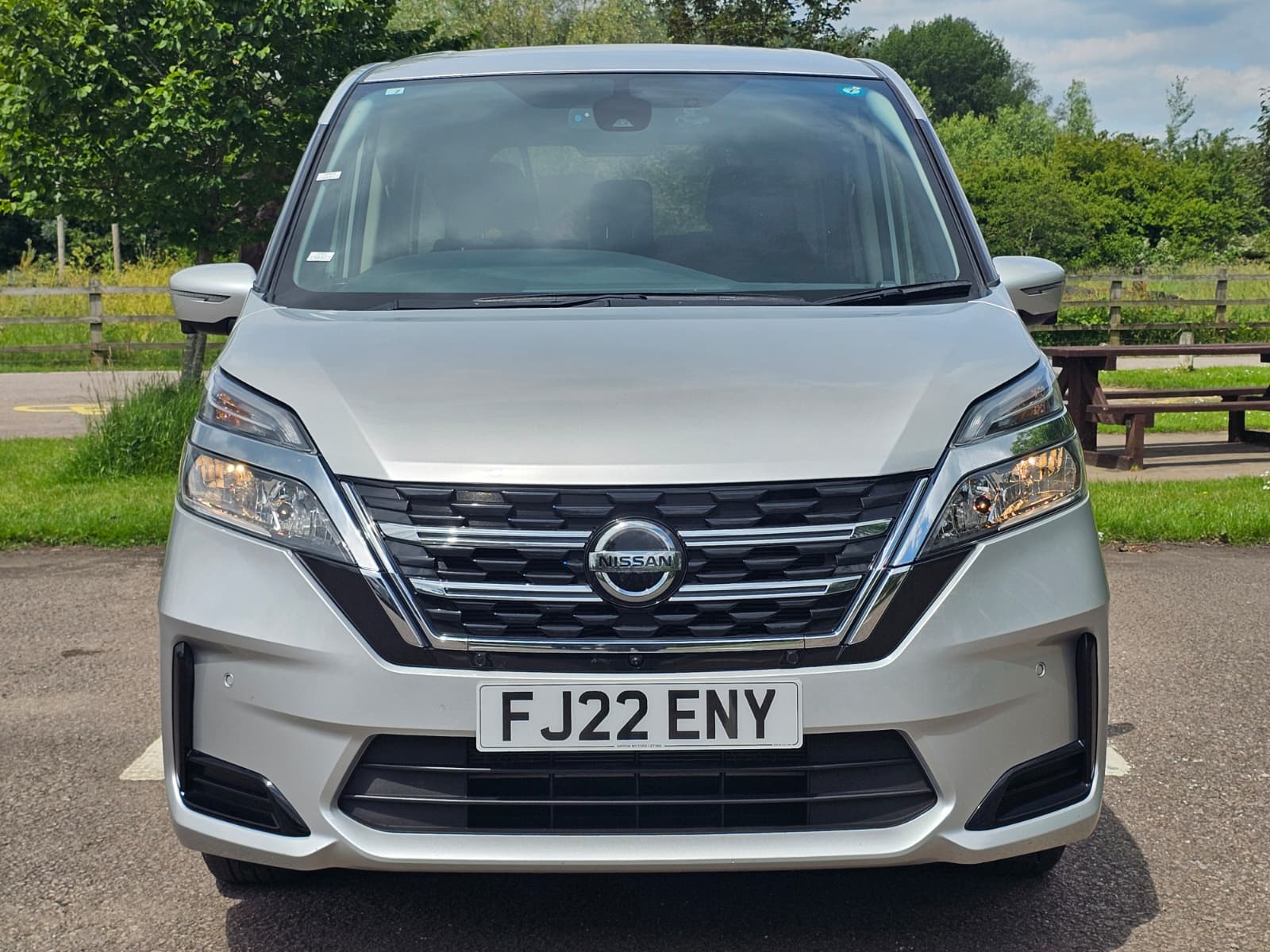 Nissan Serena 2.0h S-Hybrid Auto 8 Seater MPV 360 Camera