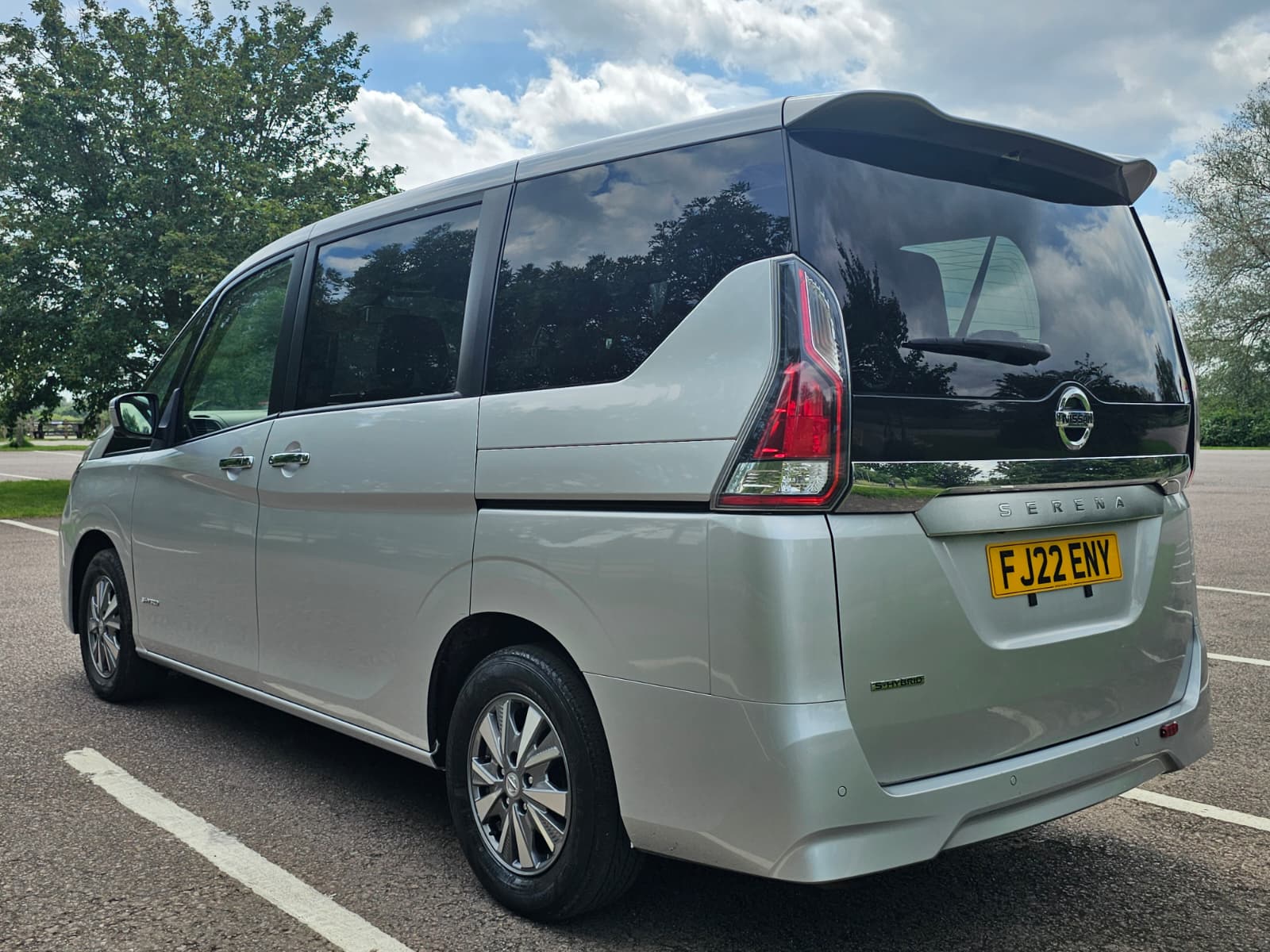 Nissan Serena 2.0h S-Hybrid Auto 8 Seater MPV 360 Camera