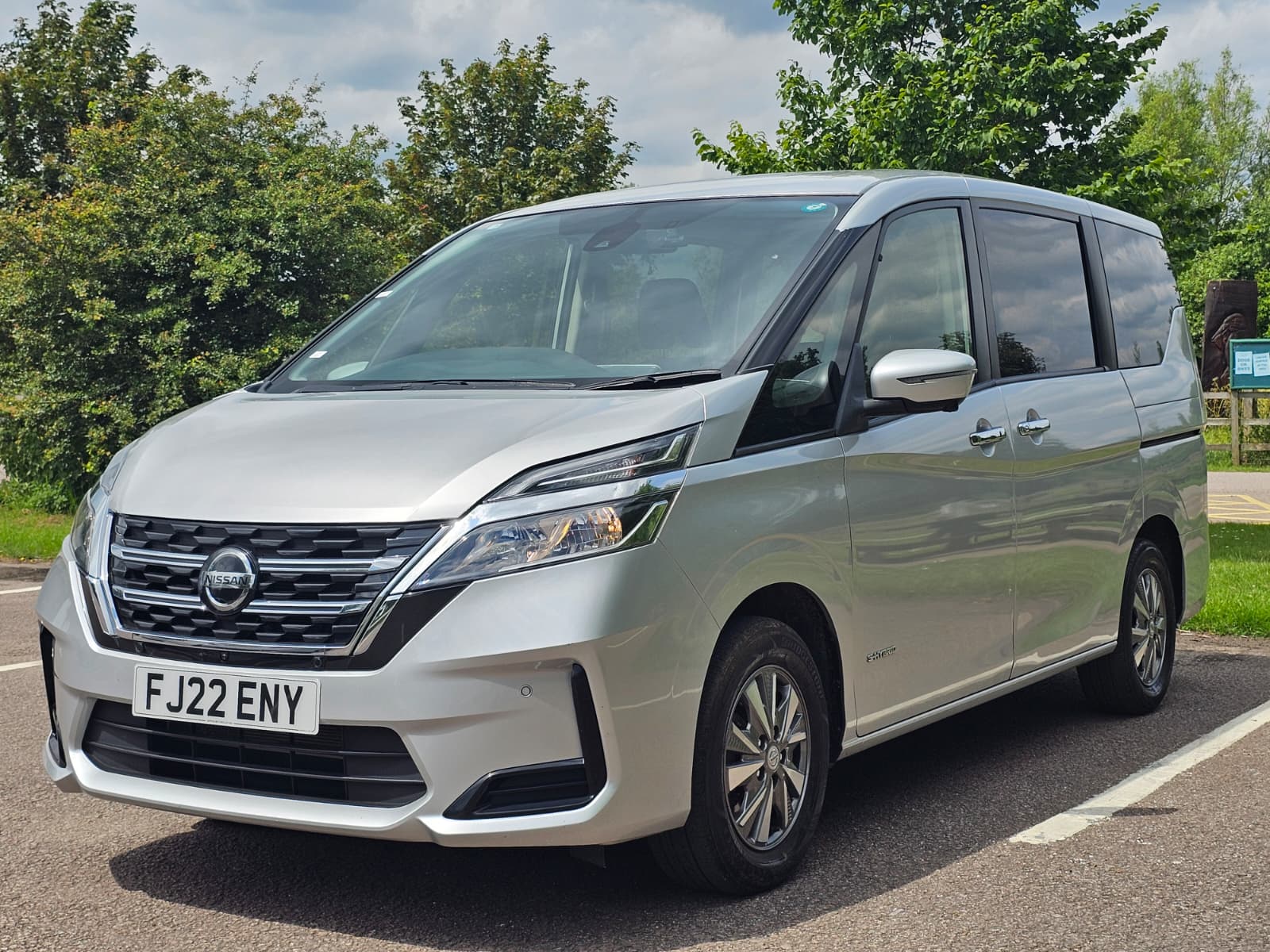 Nissan Serena 2.0h S-Hybrid Auto 8 Seater MPV 360 Camera