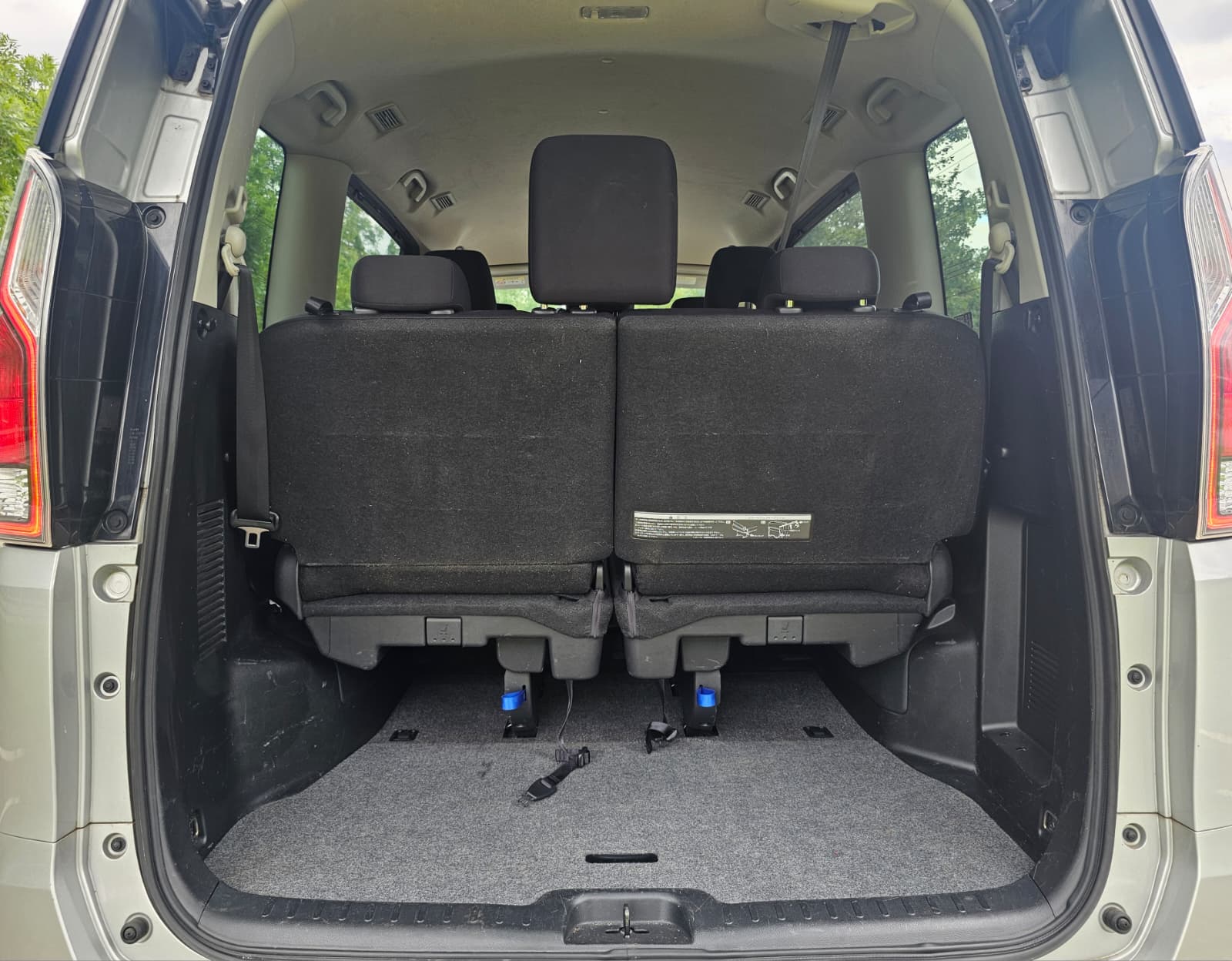 Nissan Serena 2.0h S-Hybrid Auto 8 Seater MPV 360 Camera