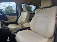Toyota Vellfire 2.5L Automatic CVT Full Leather Interior 8 Seater Luxury MPV