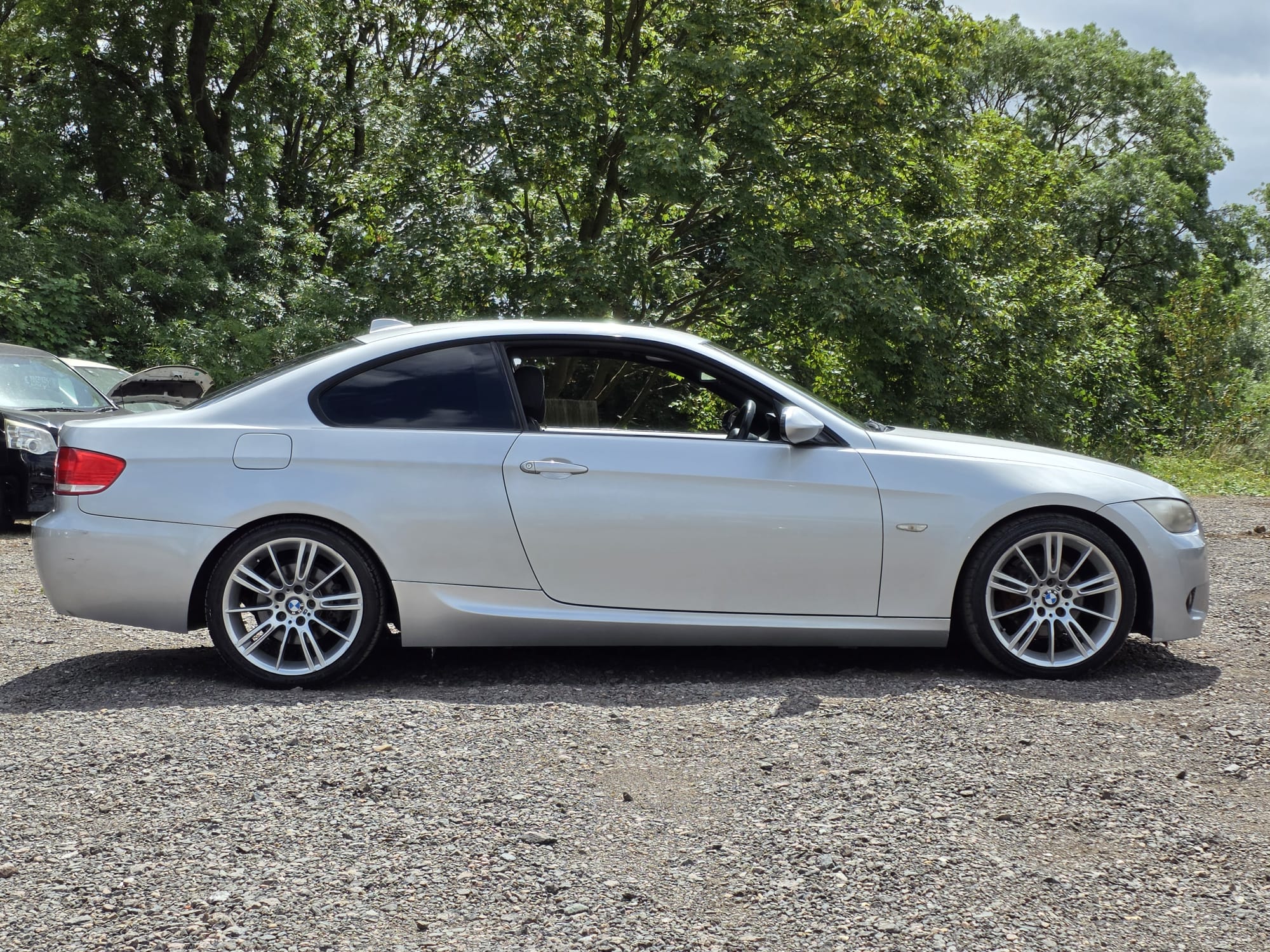 BMW 3 SERIES 2.0 320i M Sport Coupe 2dr Petrol Steptronic Euro 5 (170 ps)