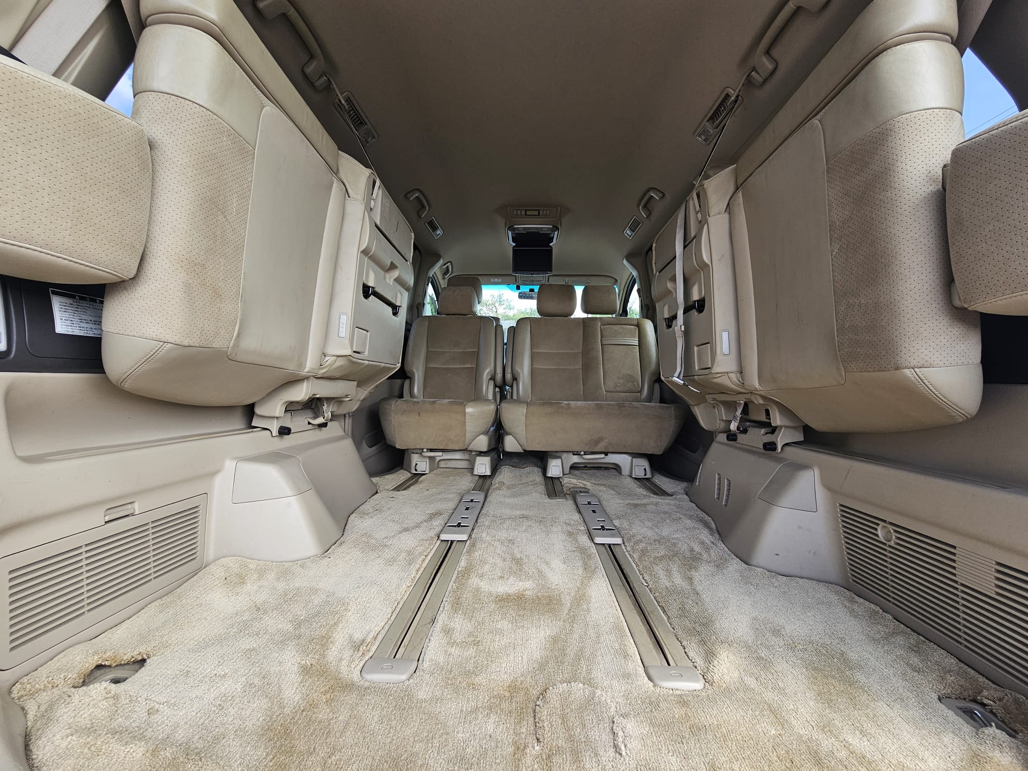 Toyota Alphard G-Edition 3.0L V6 Automatic CVT 8 Seater MPV