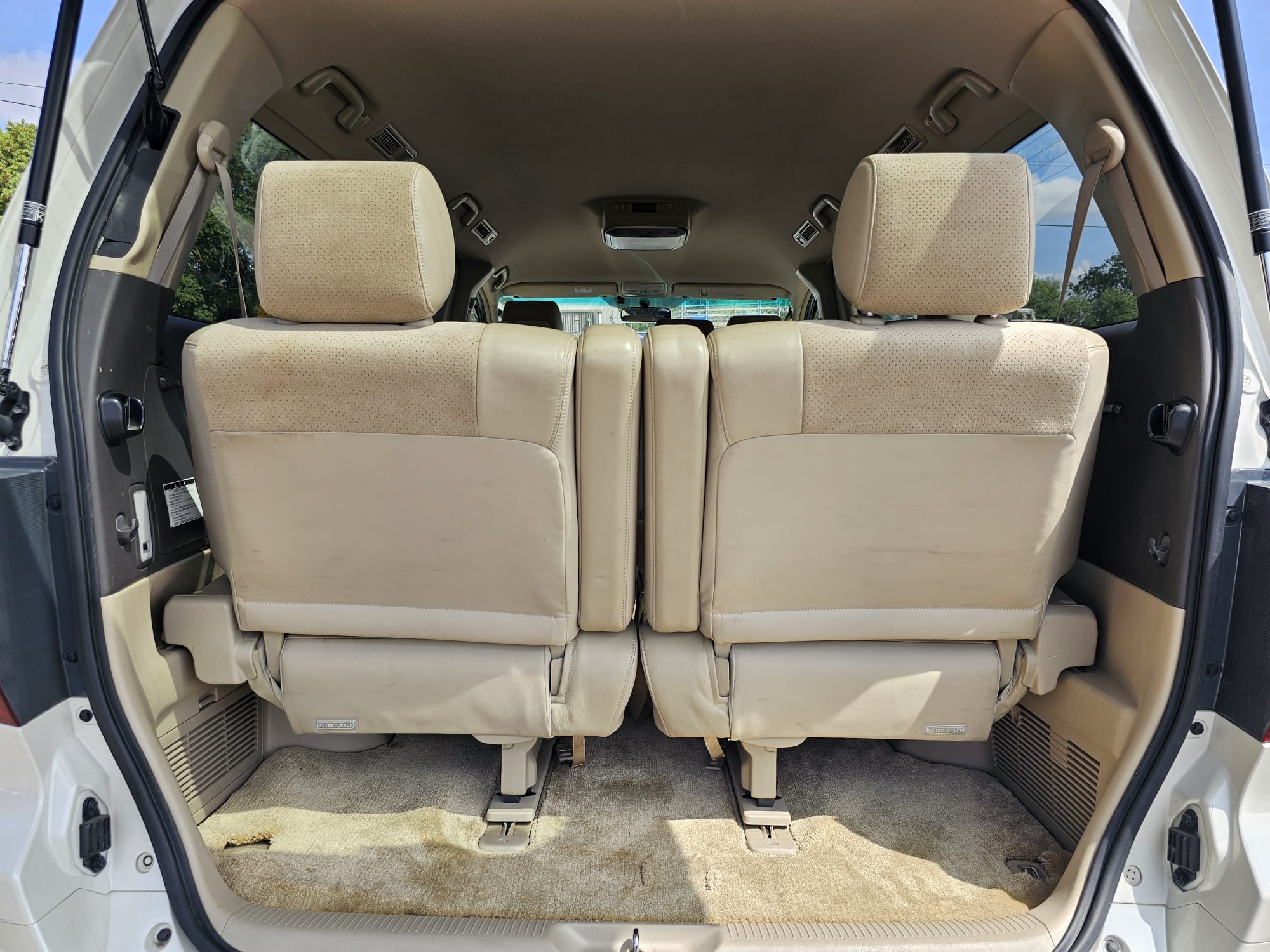 Toyota Alphard G-Edition 3.0L V6 Automatic CVT 8 Seater MPV