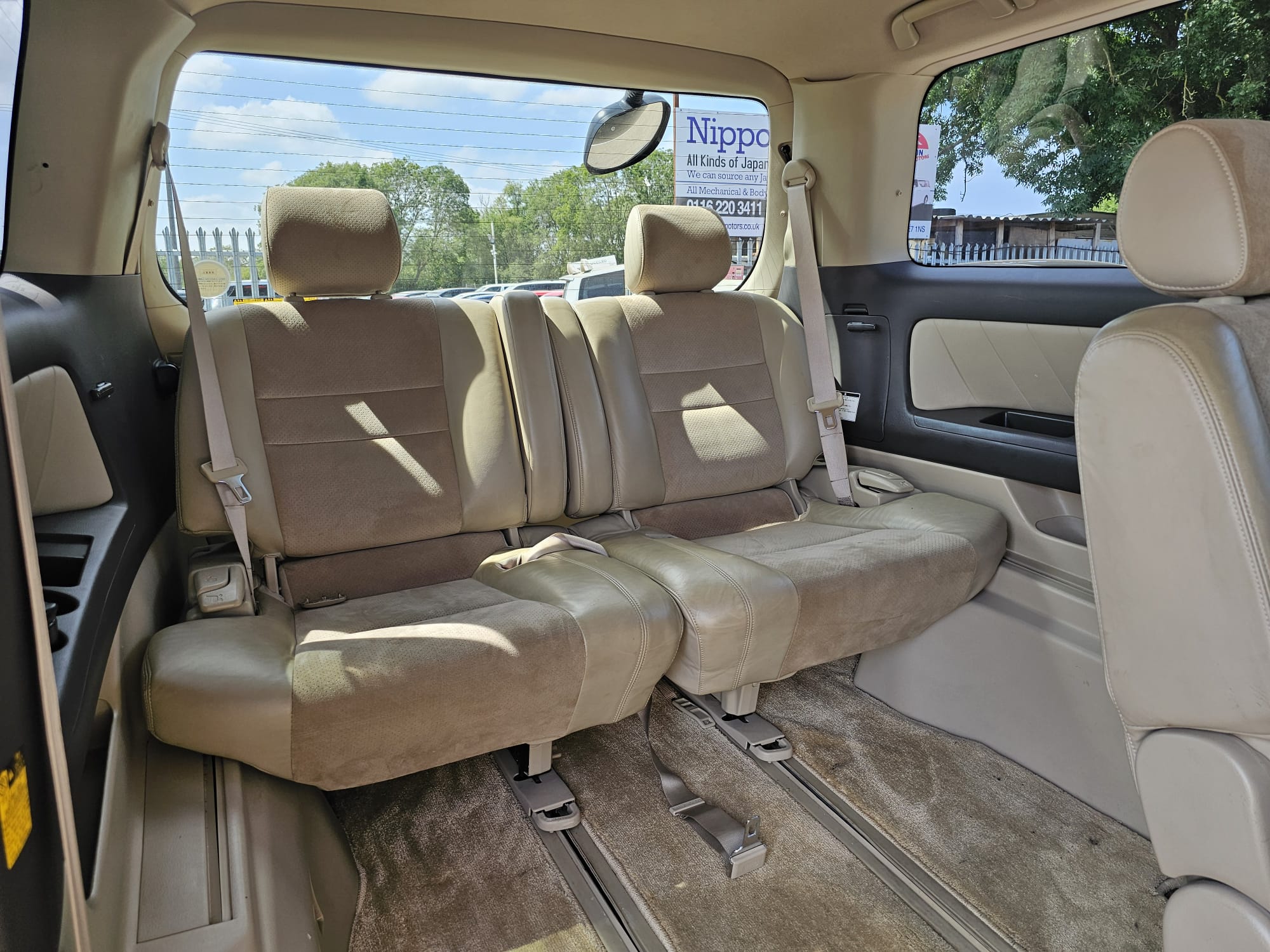 Toyota Alphard G-Edition 3.0L V6 Automatic CVT 8 Seater MPV