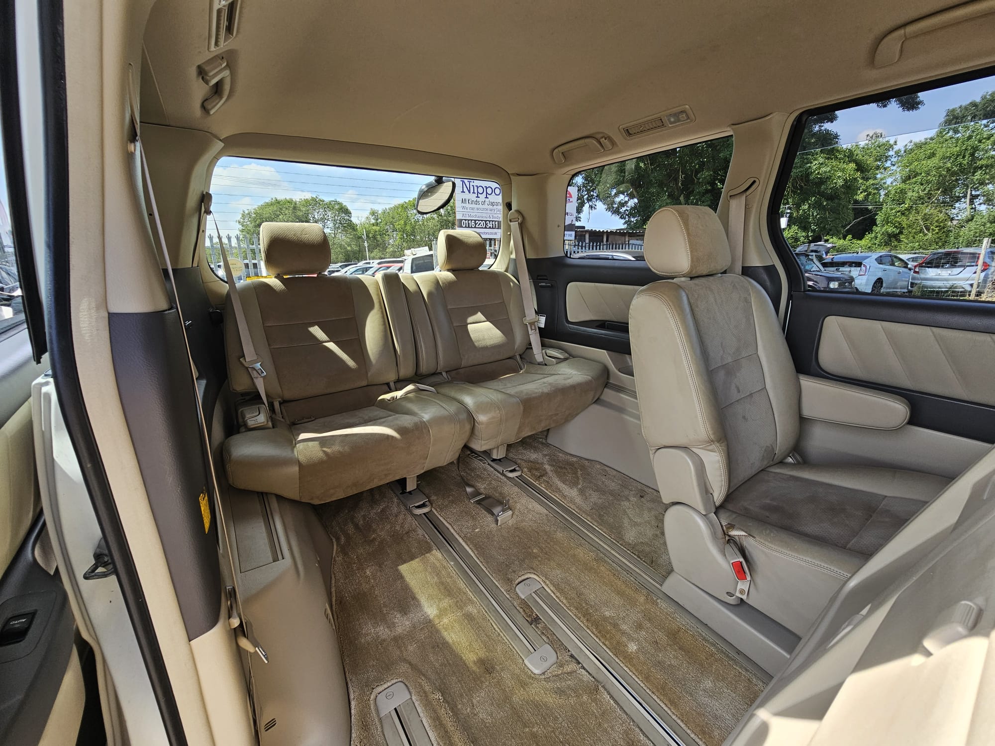 Toyota Alphard G-Edition 3.0L V6 Automatic CVT 8 Seater MPV