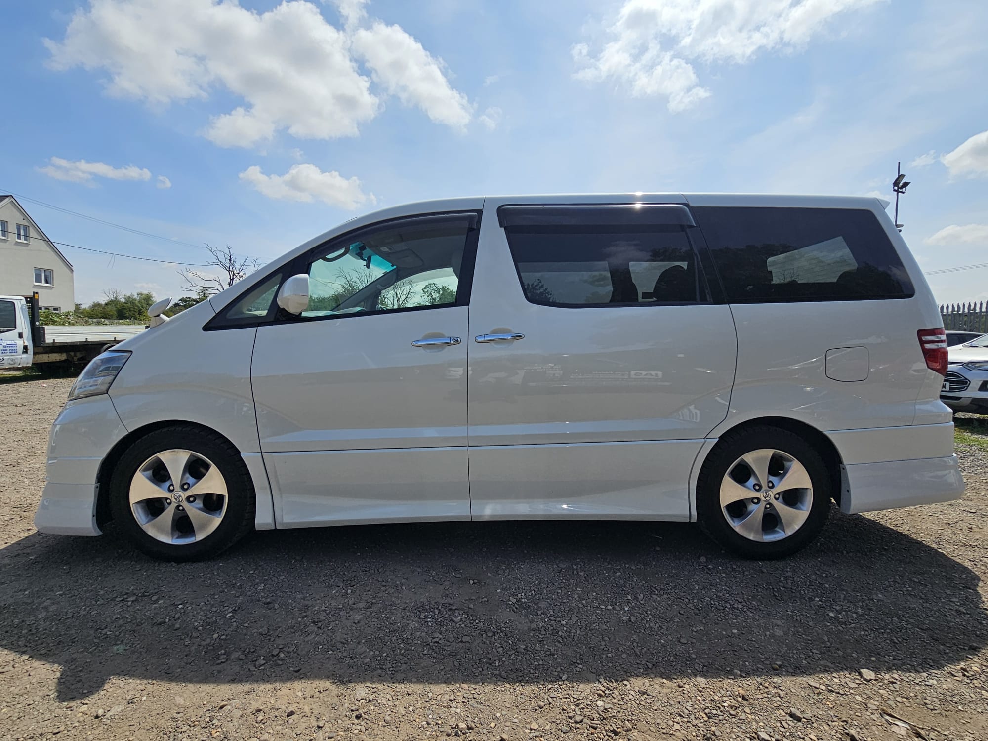 Toyota Alphard G-Edition 3.0L V6 Automatic CVT 8 Seater MPV