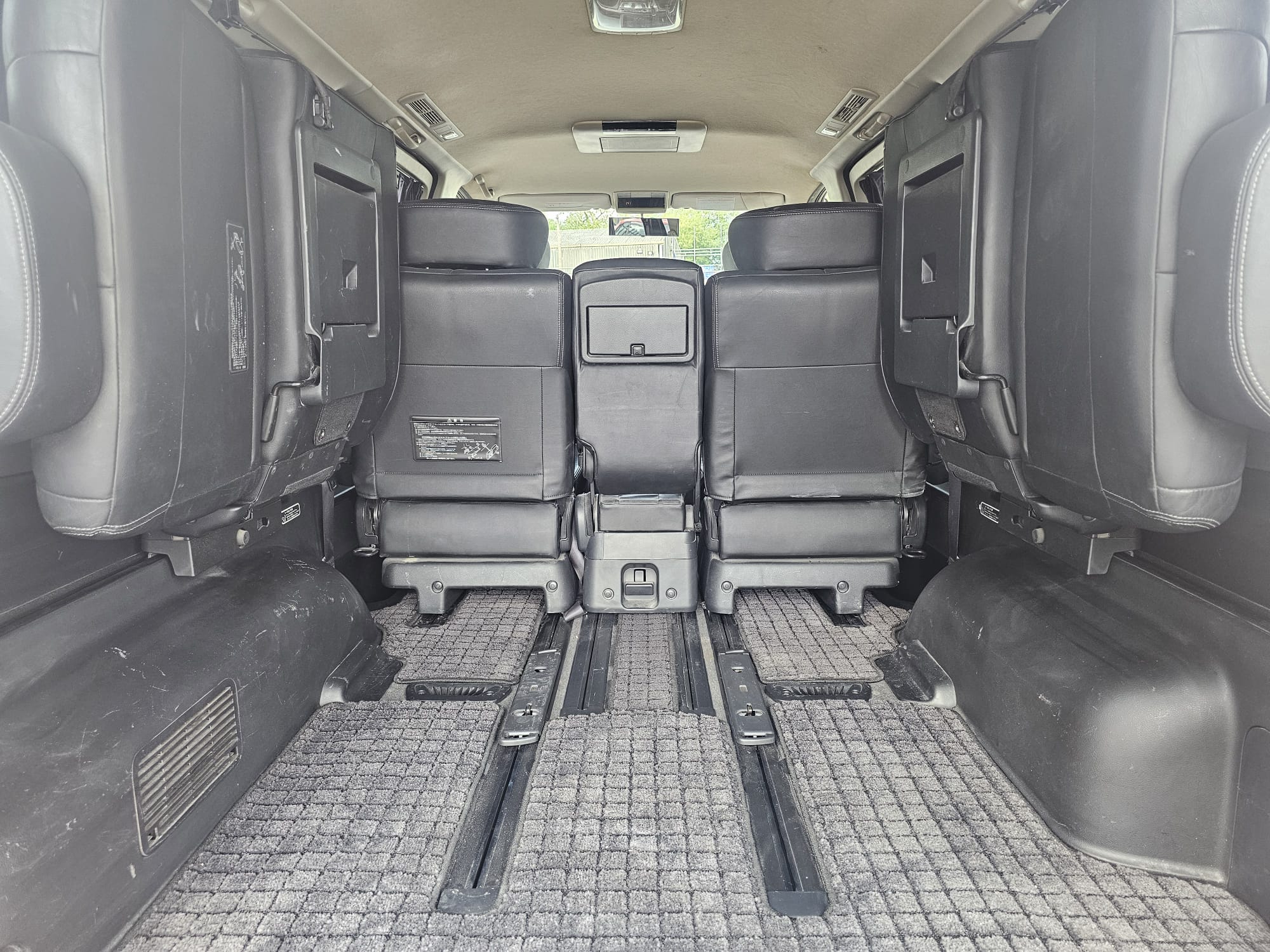 NISSAN ELGRAND Highway Star 3.5 V6 Auto 8 Seater MPV 50k Miles only Ulez Compliant