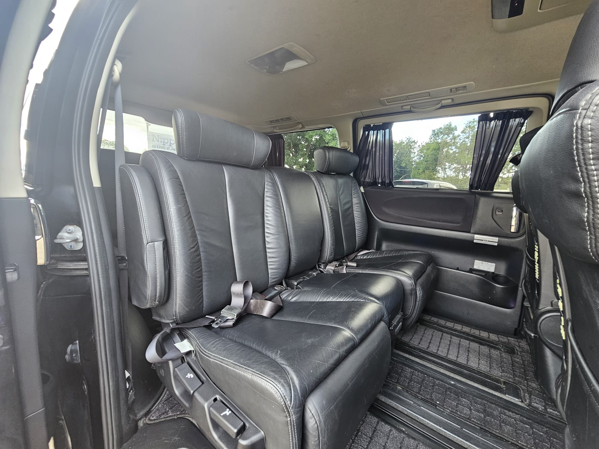 NISSAN ELGRAND Highway Star 3.5 V6 Auto 8 Seater MPV 50k Miles only Ulez Compliant