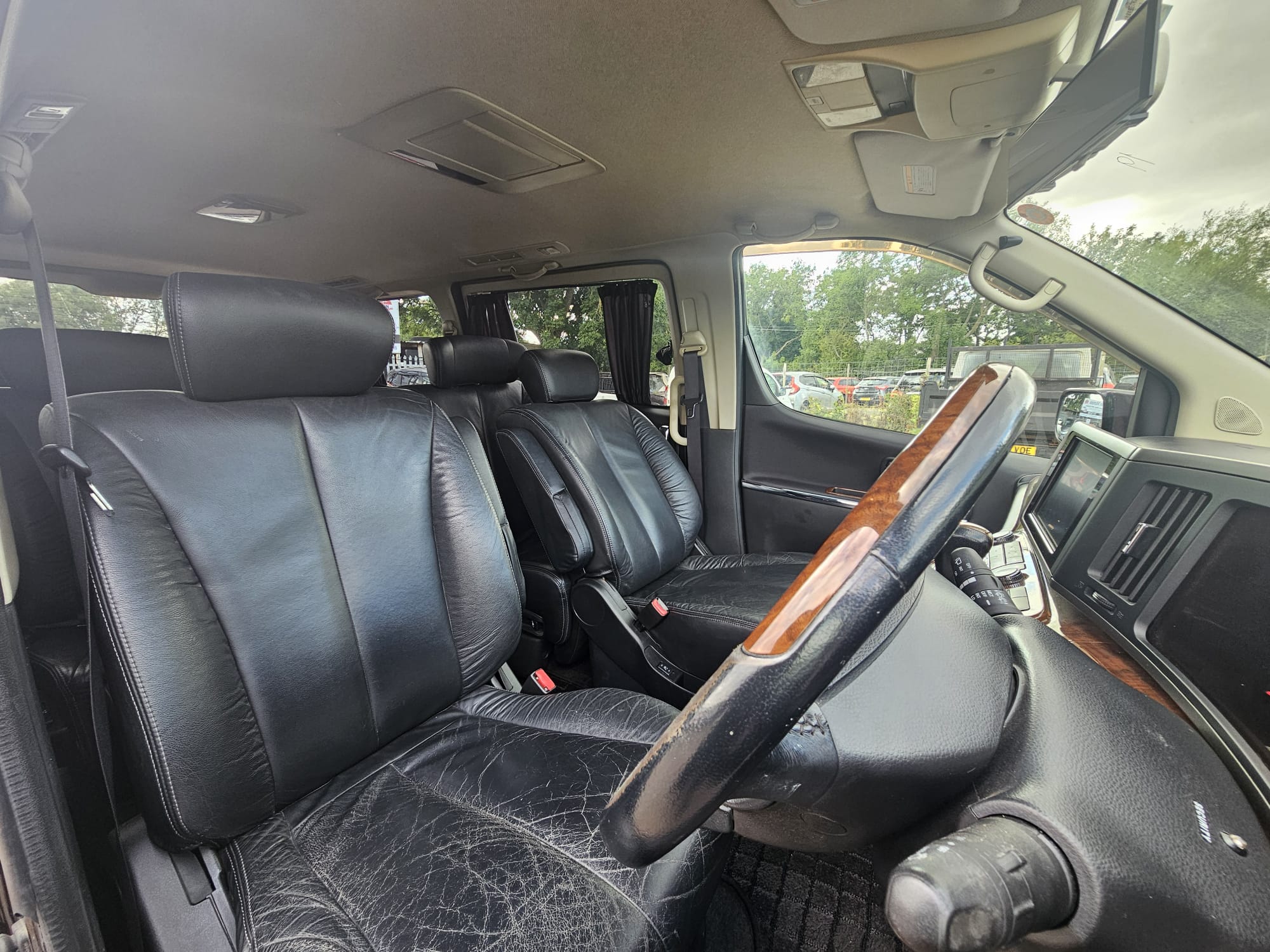NISSAN ELGRAND Highway Star 3.5 V6 Auto 8 Seater MPV 50k Miles only Ulez Compliant