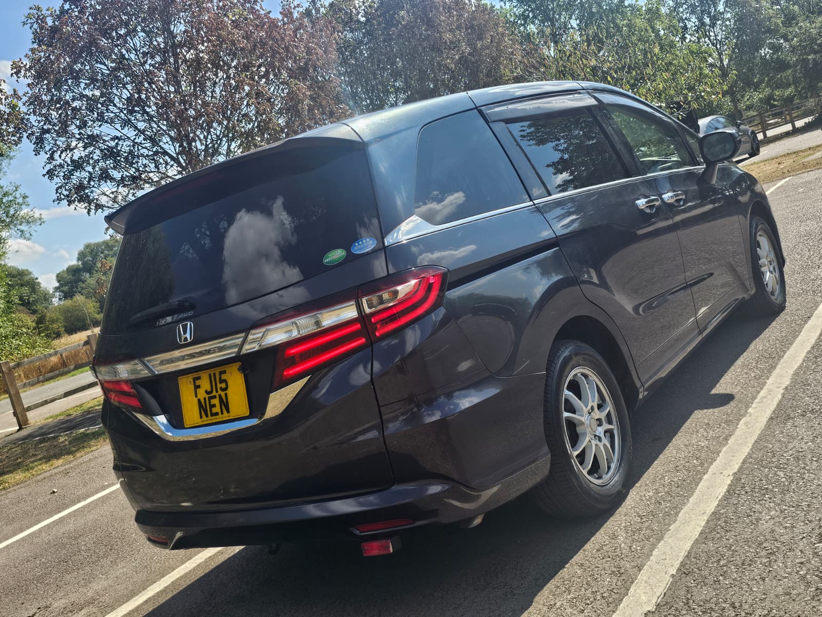 HONDA ODYSSEY 2.4 AWD Automatic CVT 8 Seater MPV