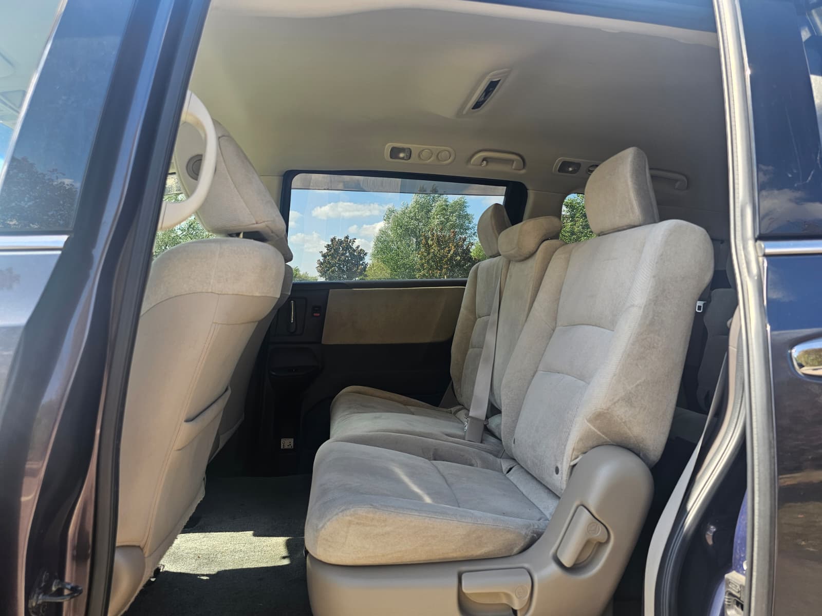 HONDA ODYSSEY 2.4 AWD Automatic CVT 8 Seater MPV
