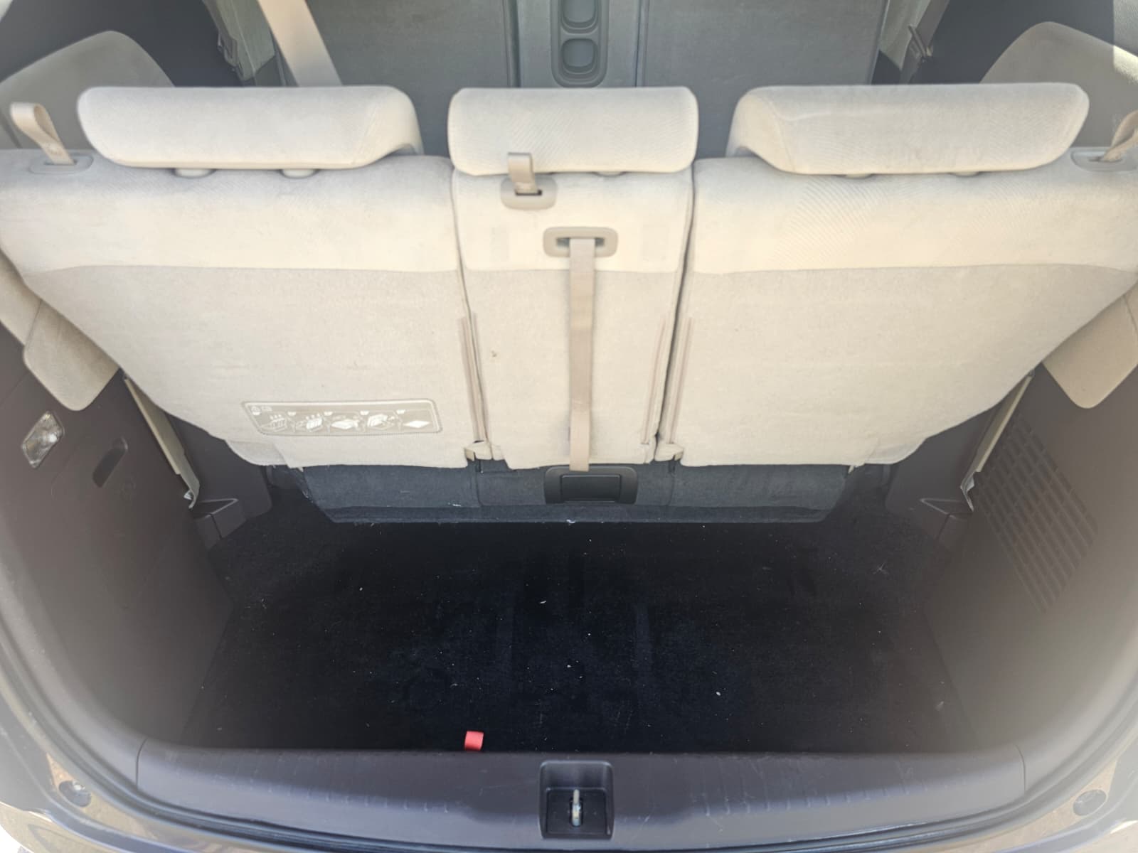 HONDA ODYSSEY 2.4 AWD Automatic CVT 8 Seater MPV