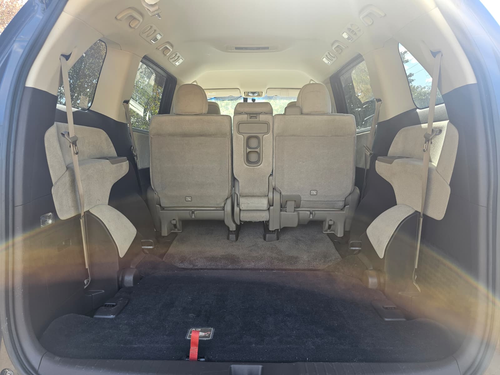 HONDA ODYSSEY 2.4 AWD Automatic CVT 8 Seater MPV