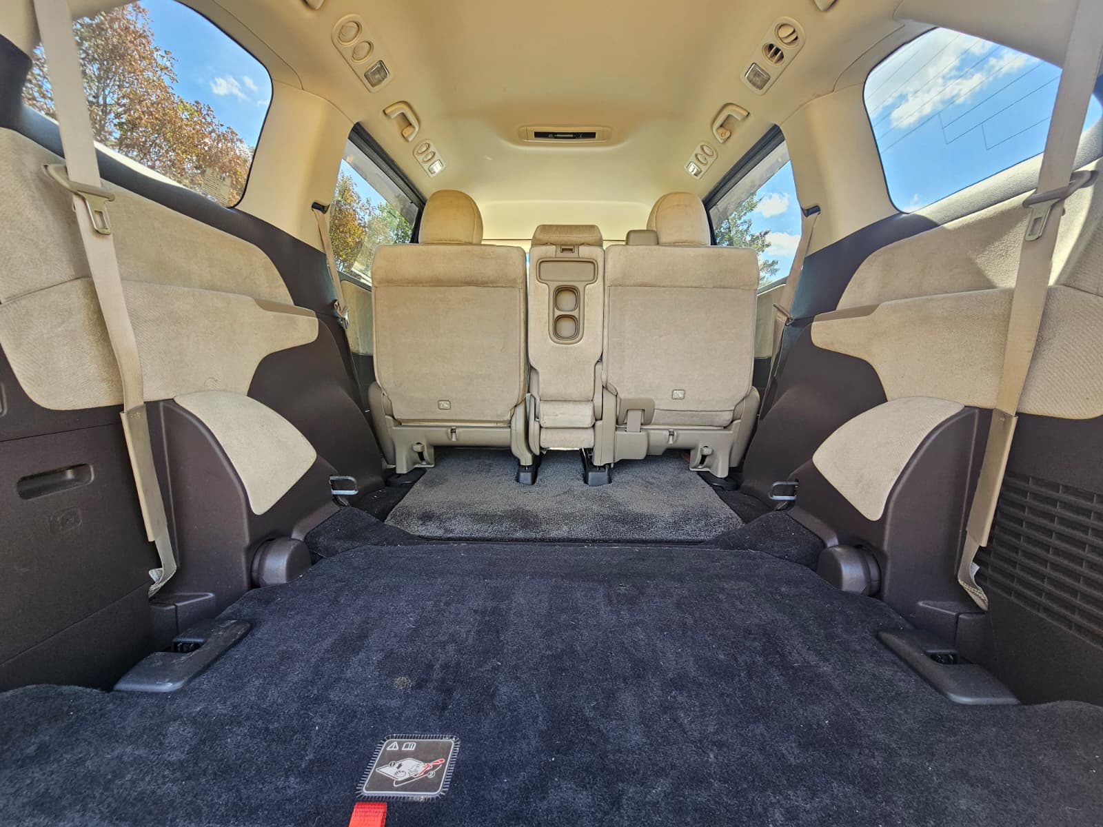HONDA ODYSSEY 2.4 AWD Automatic CVT 8 Seater MPV
