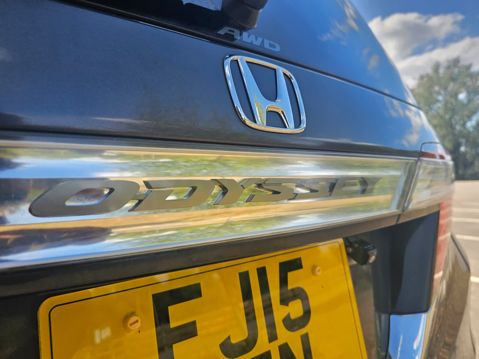 HONDA ODYSSEY 2.4 AWD Automatic CVT 8 Seater MPV
