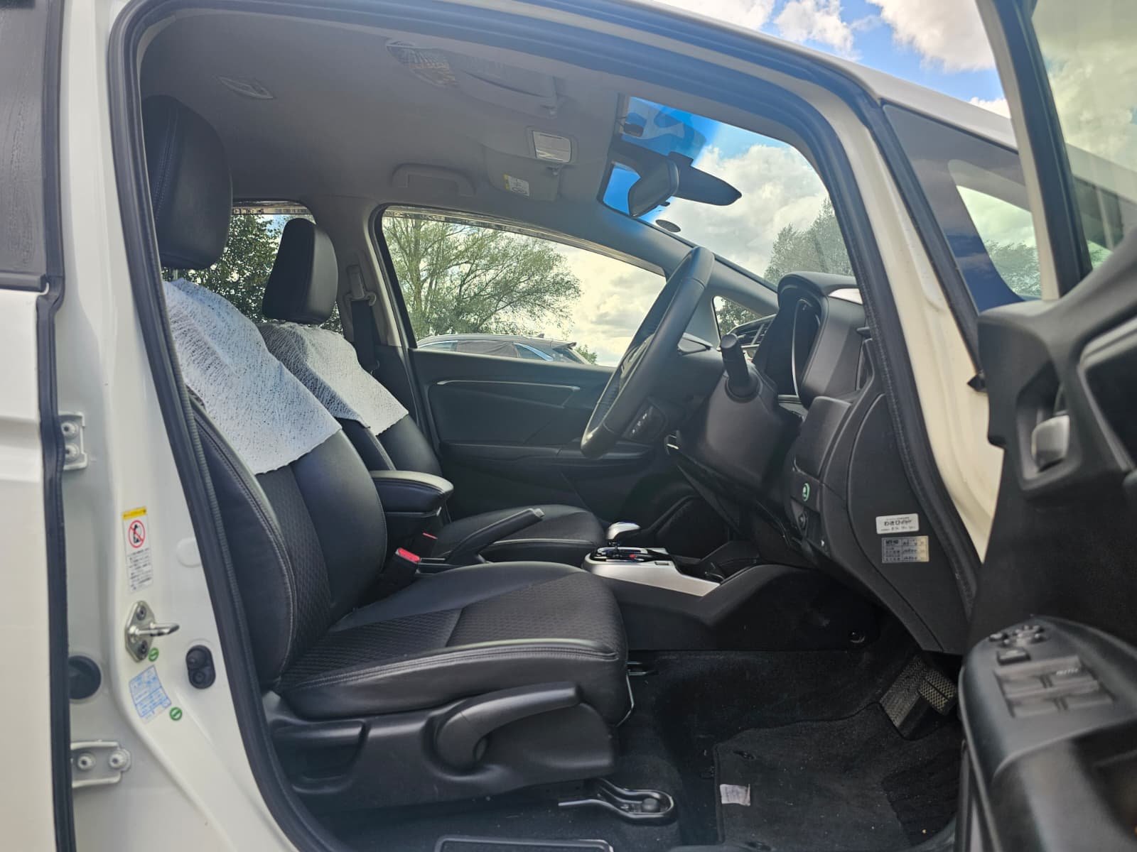 HONDA JAZZ FIT GP5 IMA 1.5 Hybrid S Automatic CVT Hatchback