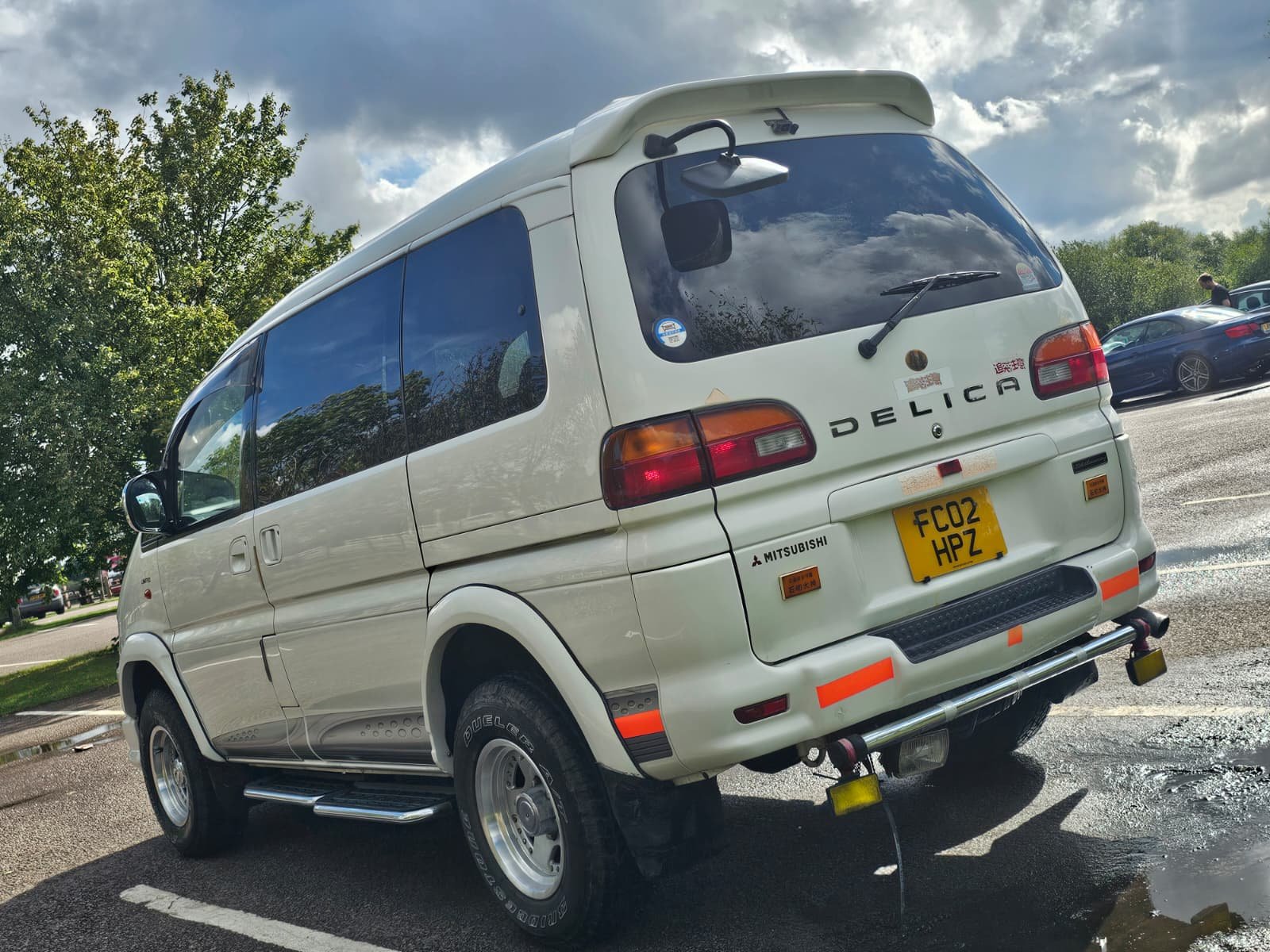 MITSUBISHI DELICA Space Gear 20th Anniversary 3.0L Auto 2WD/4WD 8 Seater MPV