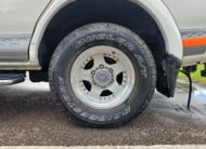 MITSUBISHI DELICA Space Gear 20th Anniversary 3.0L Auto 2WD/4WD 8 Seater MPV