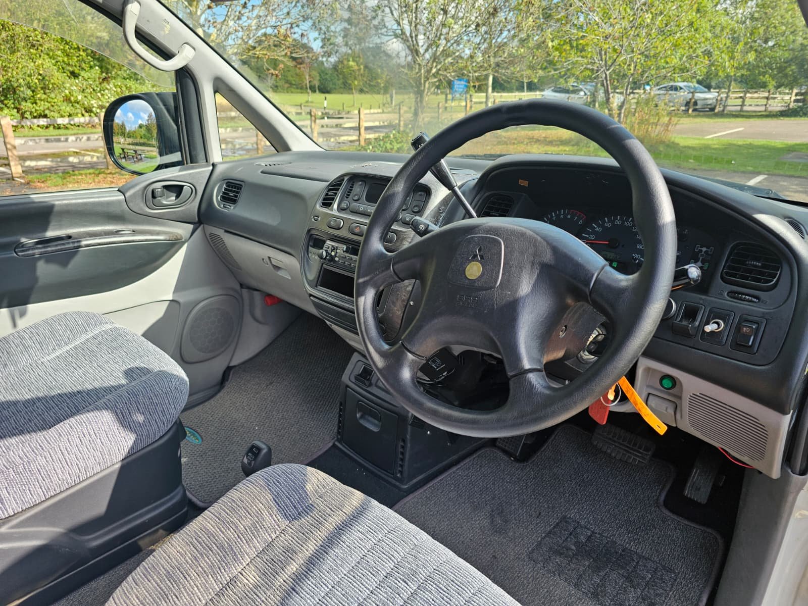 MITSUBISHI DELICA Space Gear 20th Anniversary 3.0L Auto 2WD/4WD 8 Seater MPV