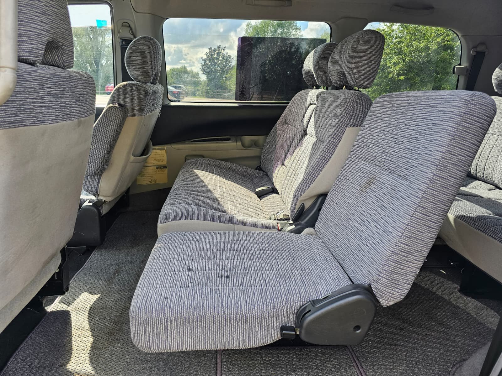 MITSUBISHI DELICA Space Gear 20th Anniversary 3.0L Auto 2WD/4WD 8 Seater MPV