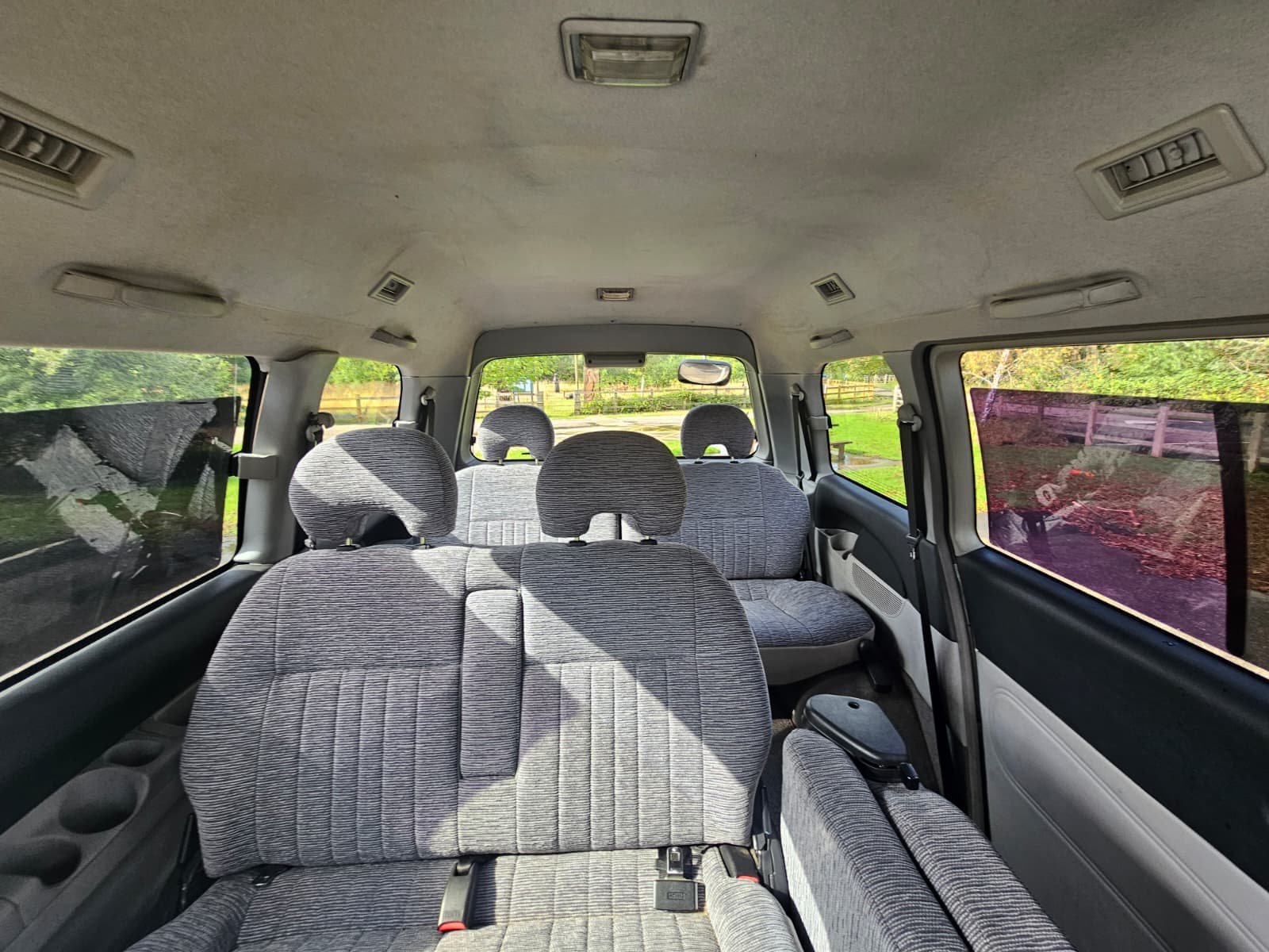 MITSUBISHI DELICA Space Gear 20th Anniversary 3.0L Auto 2WD/4WD 8 Seater MPV