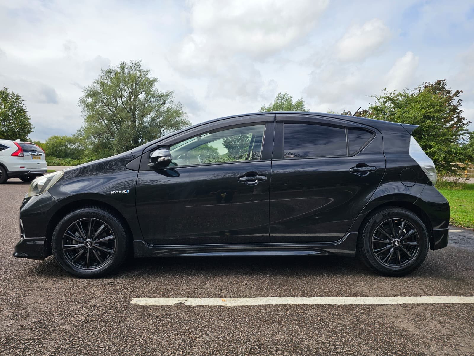 TOYOTA AQUA Corolla 1.5h Hybrid Automatic CVT 5dr