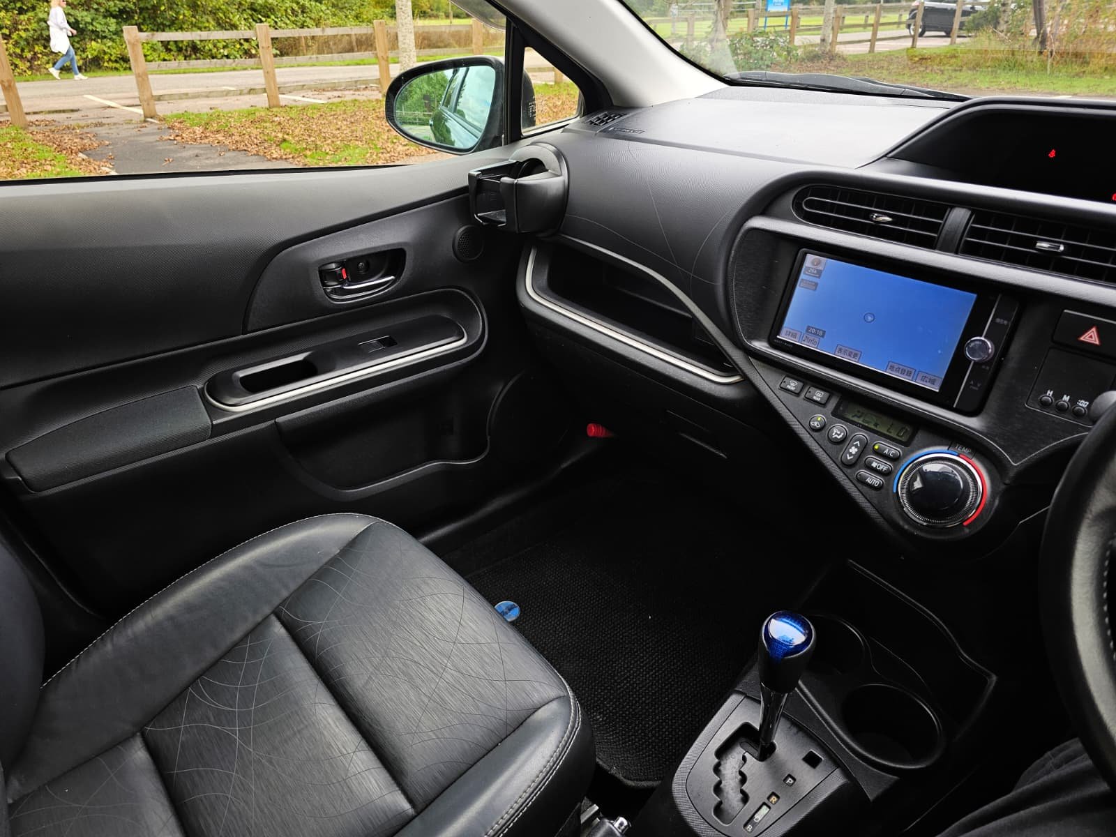 TOYOTA AQUA Corolla 1.5h Hybrid Automatic CVT 5dr