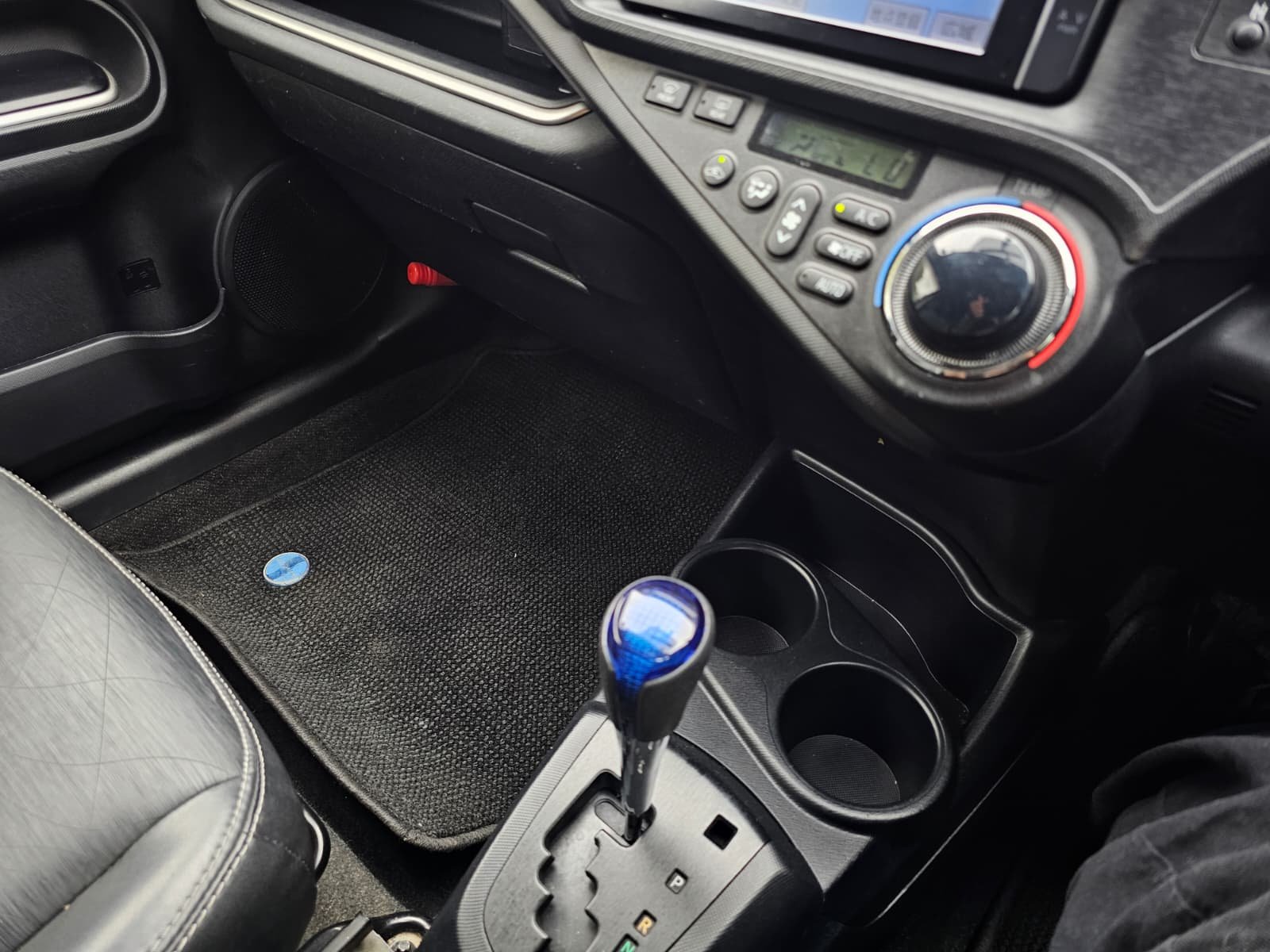 TOYOTA AQUA Corolla 1.5h Hybrid Automatic CVT 5dr