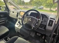 MITSUBISHI DELICA D5 2.4 Automatic 8 Seater 4X4 Switchable MPV