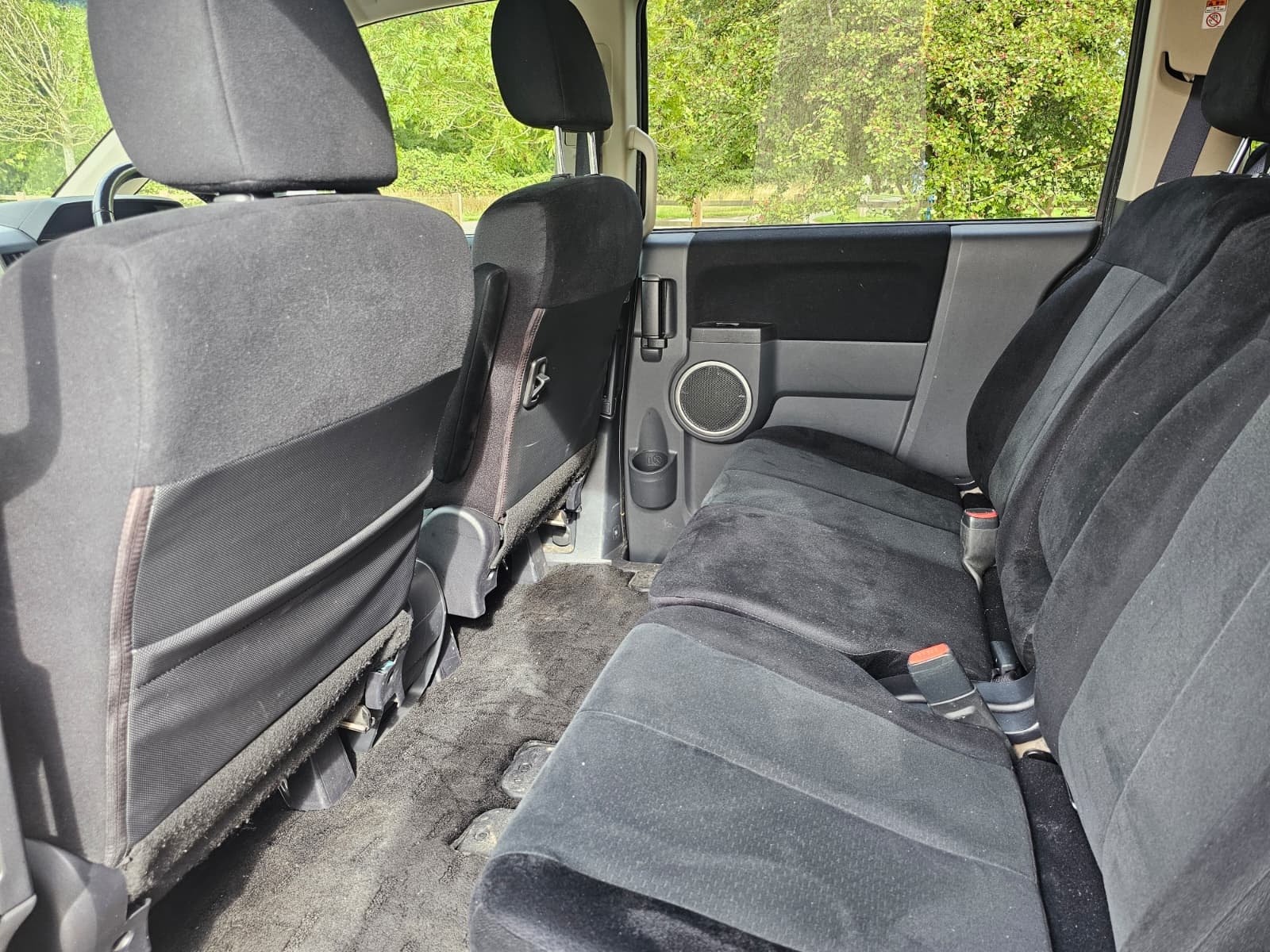 MITSUBISHI DELICA D5 2.4 Automatic 8 Seater 4X4 Switchable MPV