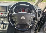 MITSUBISHI DELICA D5 2.4 Automatic 8 Seater 4X4 Switchable MPV