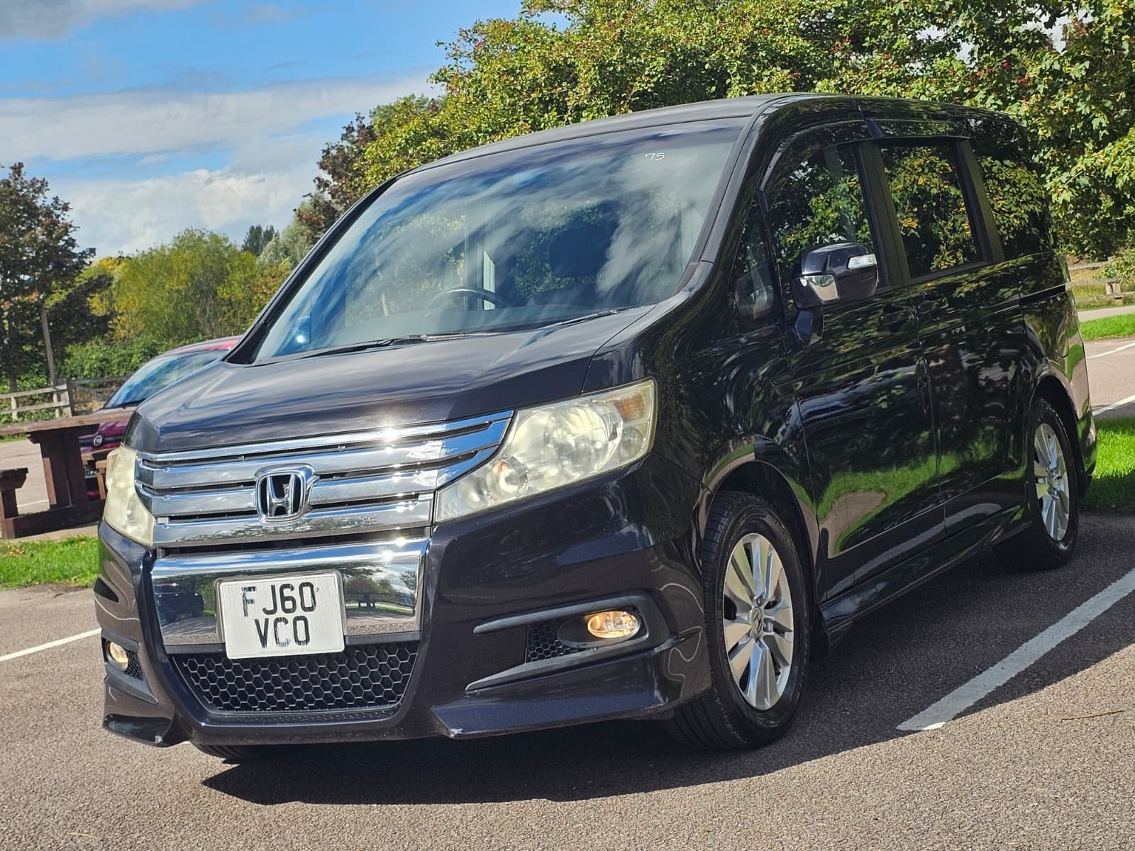 HONDA STEPWAGON Spada 2.0L Automatic CVT 8 Seater MPV
