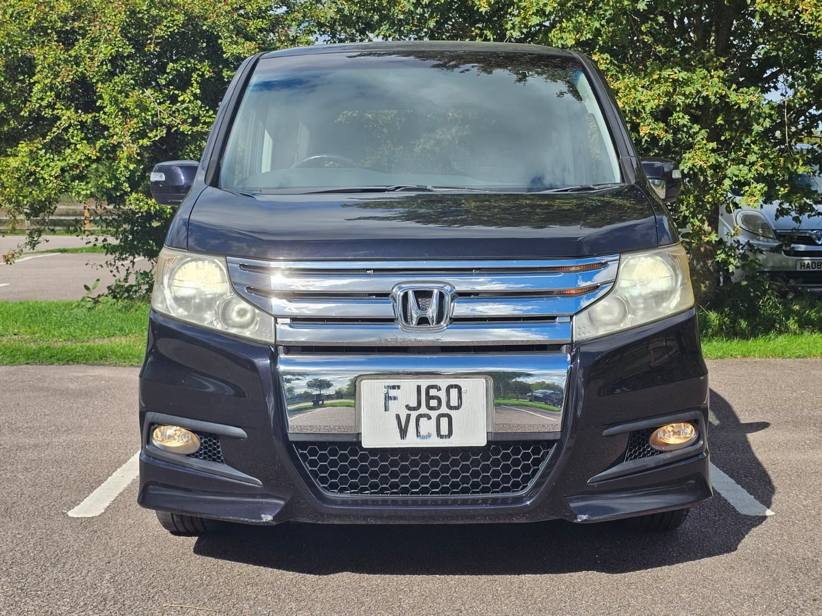 HONDA STEPWAGON Spada 2.0L Automatic CVT 8 Seater MPV