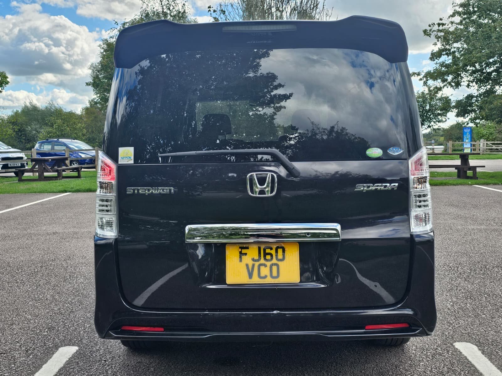 HONDA STEPWAGON Spada 2.0L Automatic CVT 8 Seater MPV
