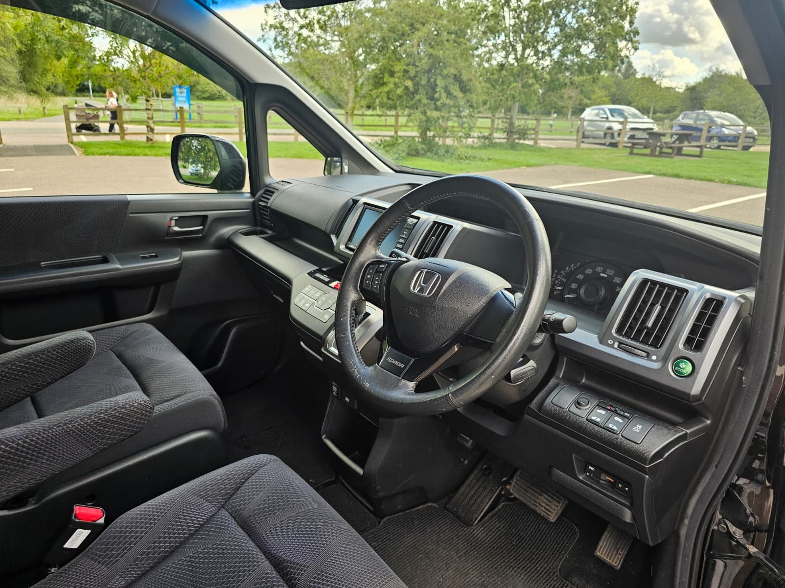 HONDA STEPWAGON Spada 2.0L Automatic CVT 8 Seater MPV