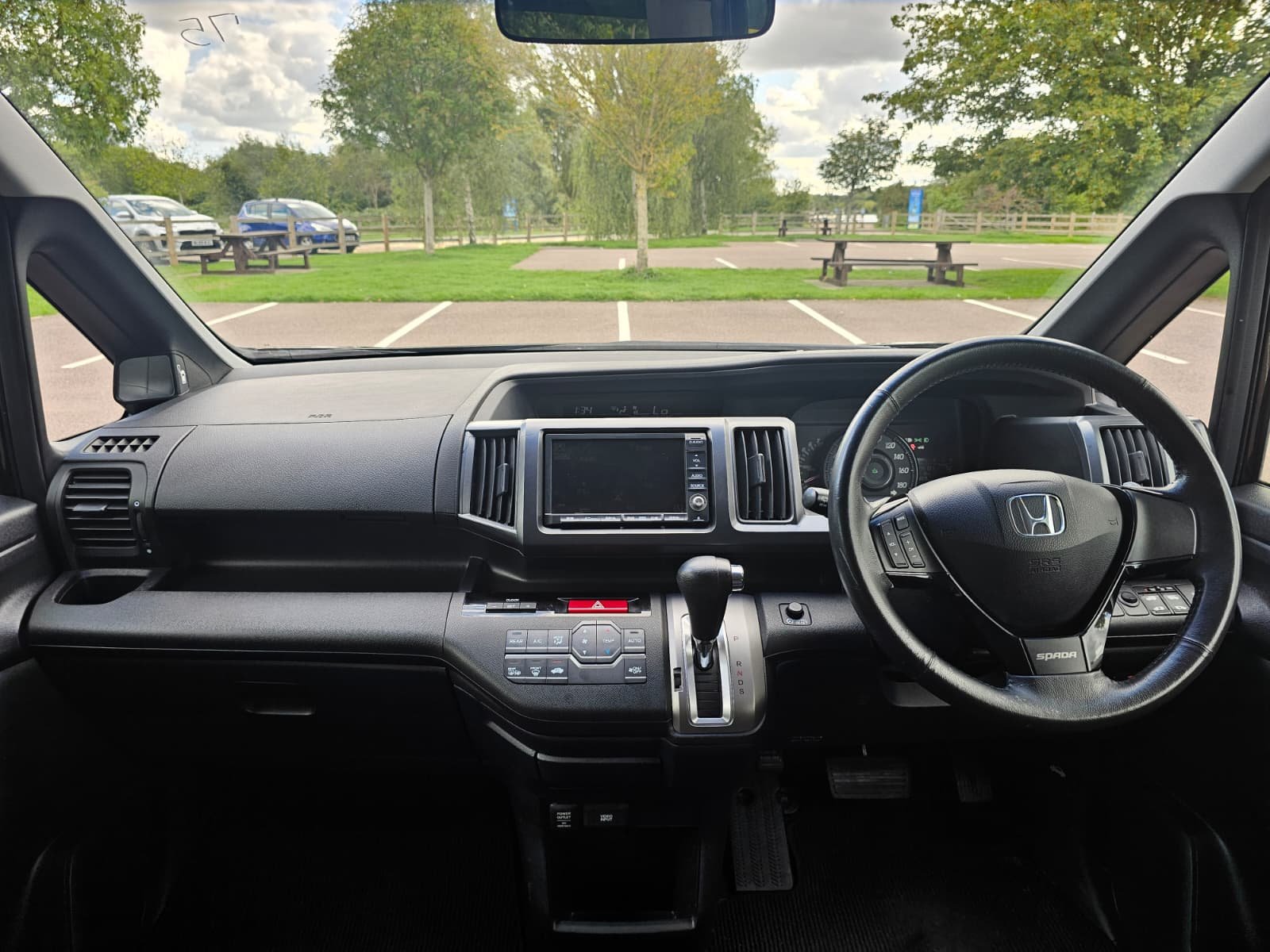 HONDA STEPWAGON Spada 2.0L Automatic CVT 8 Seater MPV
