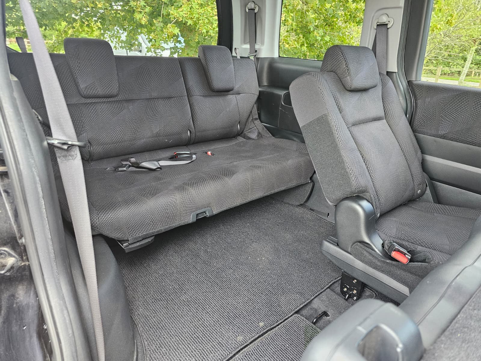 HONDA STEPWAGON Spada 2.0L Automatic CVT 8 Seater MPV