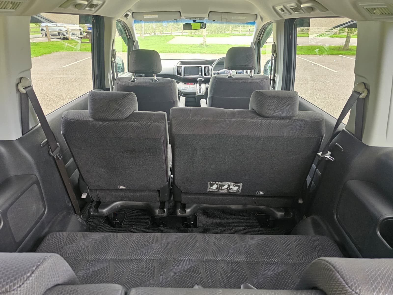 HONDA STEPWAGON Spada 2.0L Automatic CVT 8 Seater MPV