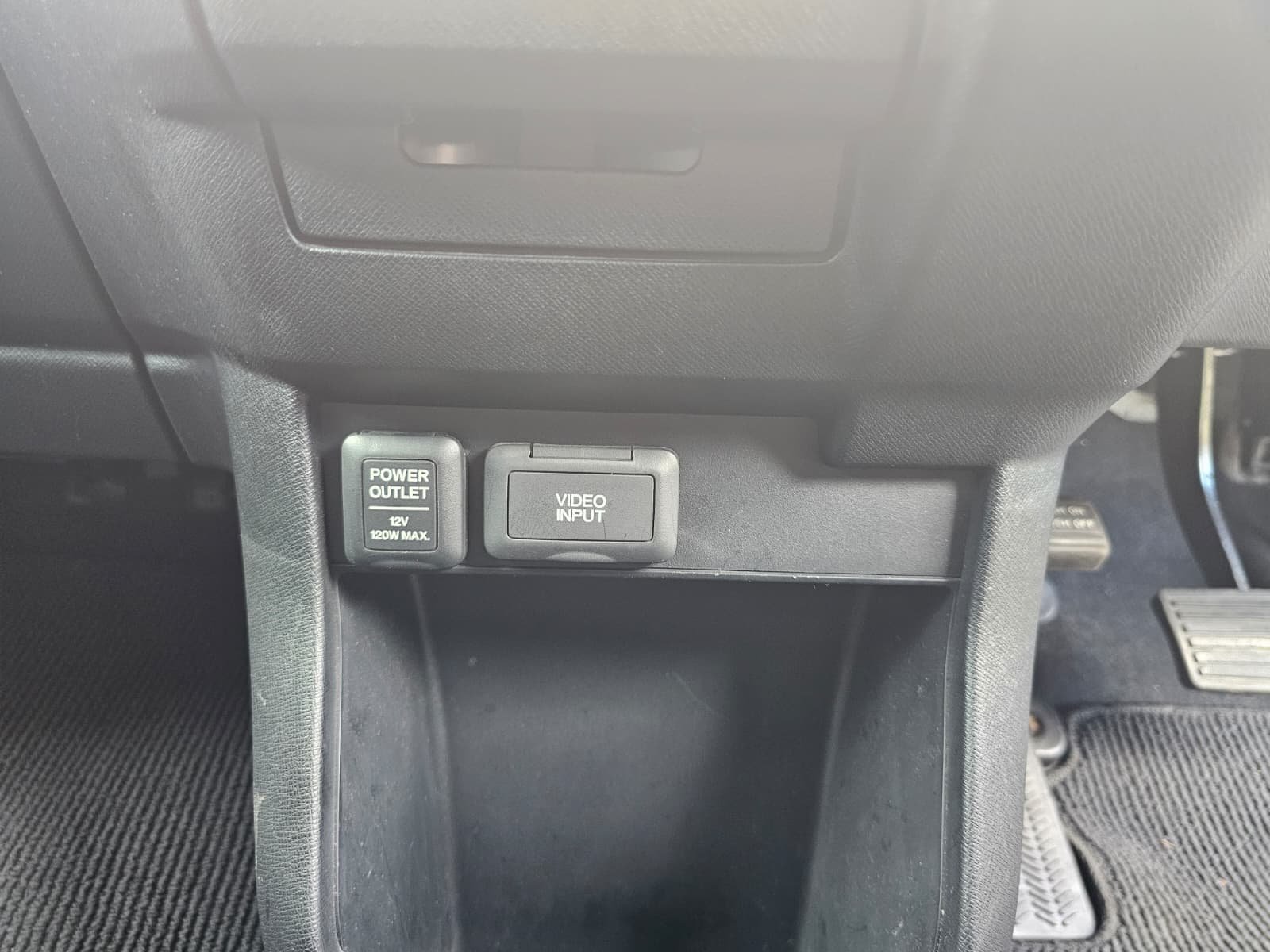 HONDA STEPWAGON Spada 2.0L Automatic CVT 8 Seater MPV